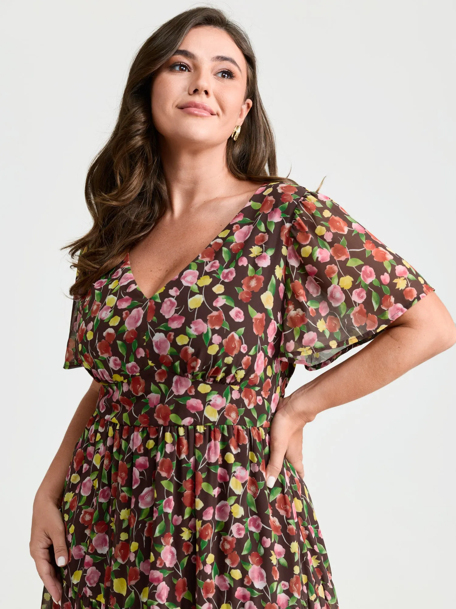 Vacation-Ready Floral Print Back-Tie Midi Dress sold by Bloomchic product image thumbnail 2