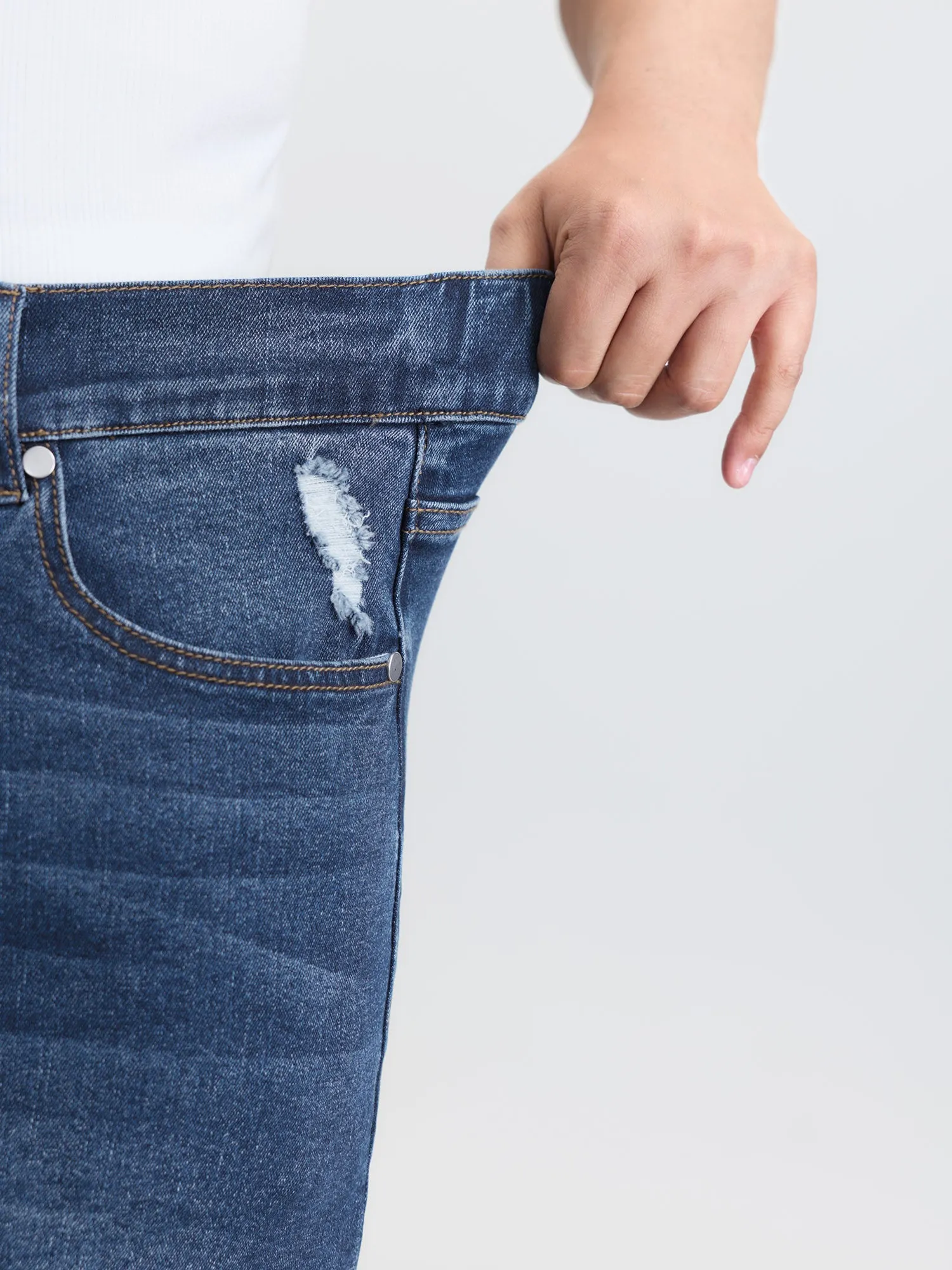 Stretchy Waist Ripped Hem Denim Shorts sold by Bloomchic product image thumbnail 4