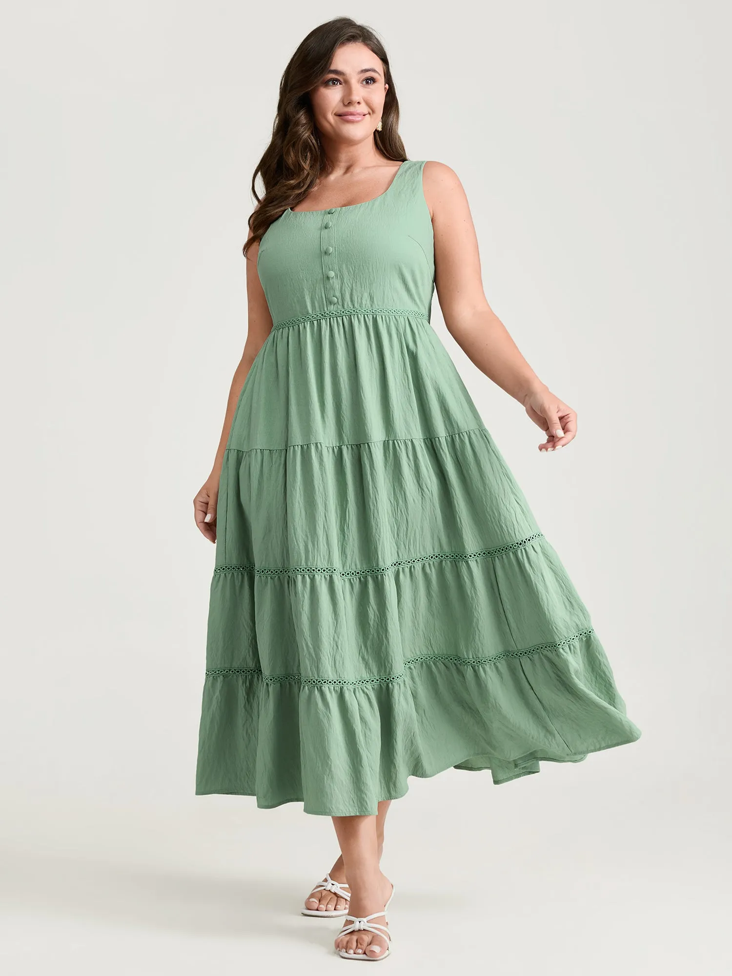 Lace Trim Sleeveless Tiered Maxi Dress sold by Bloomchic