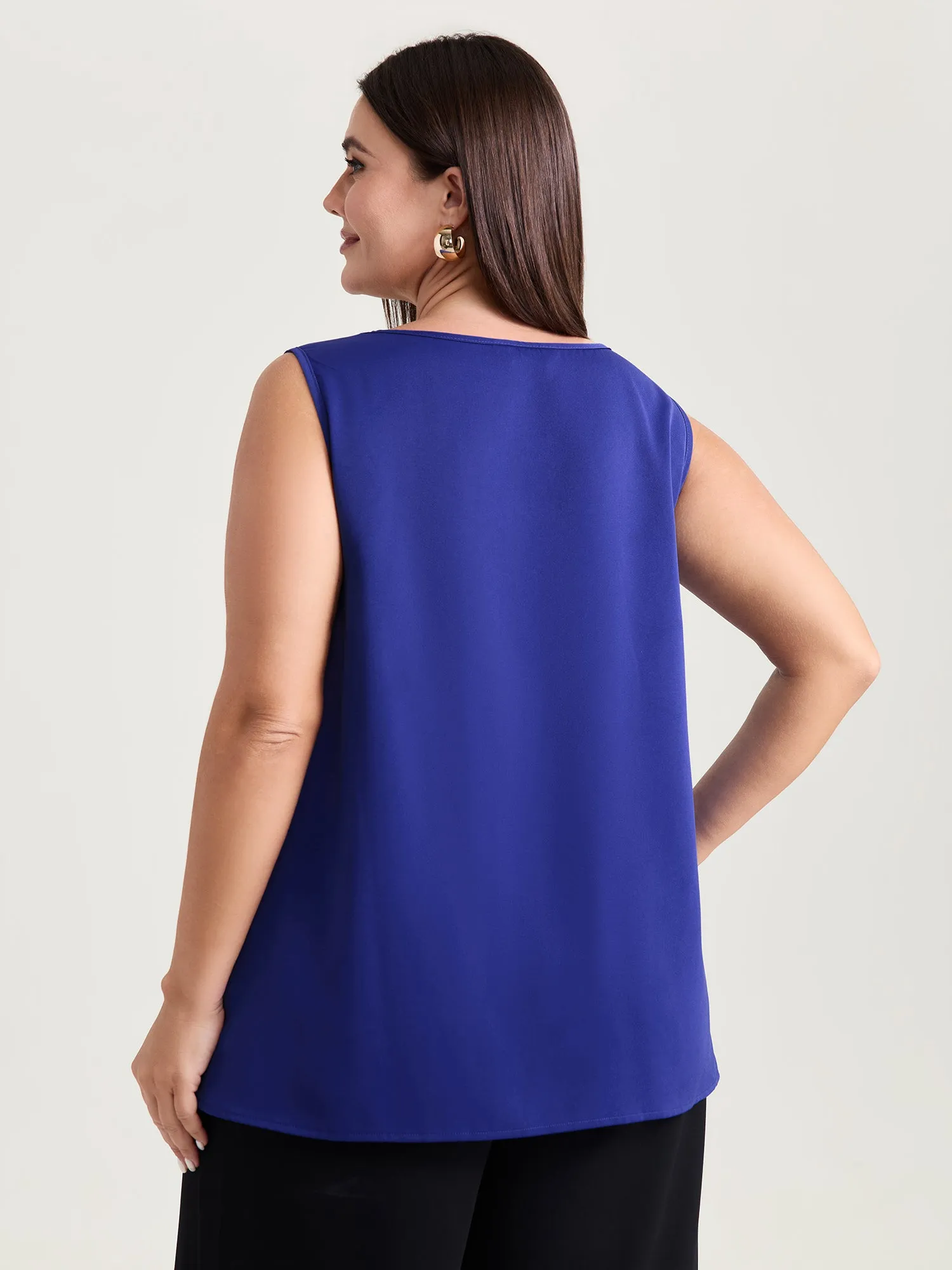Keyhole Neckline Pleated A-Line Tank Top sold by Bloomchic product image thumbnail 5