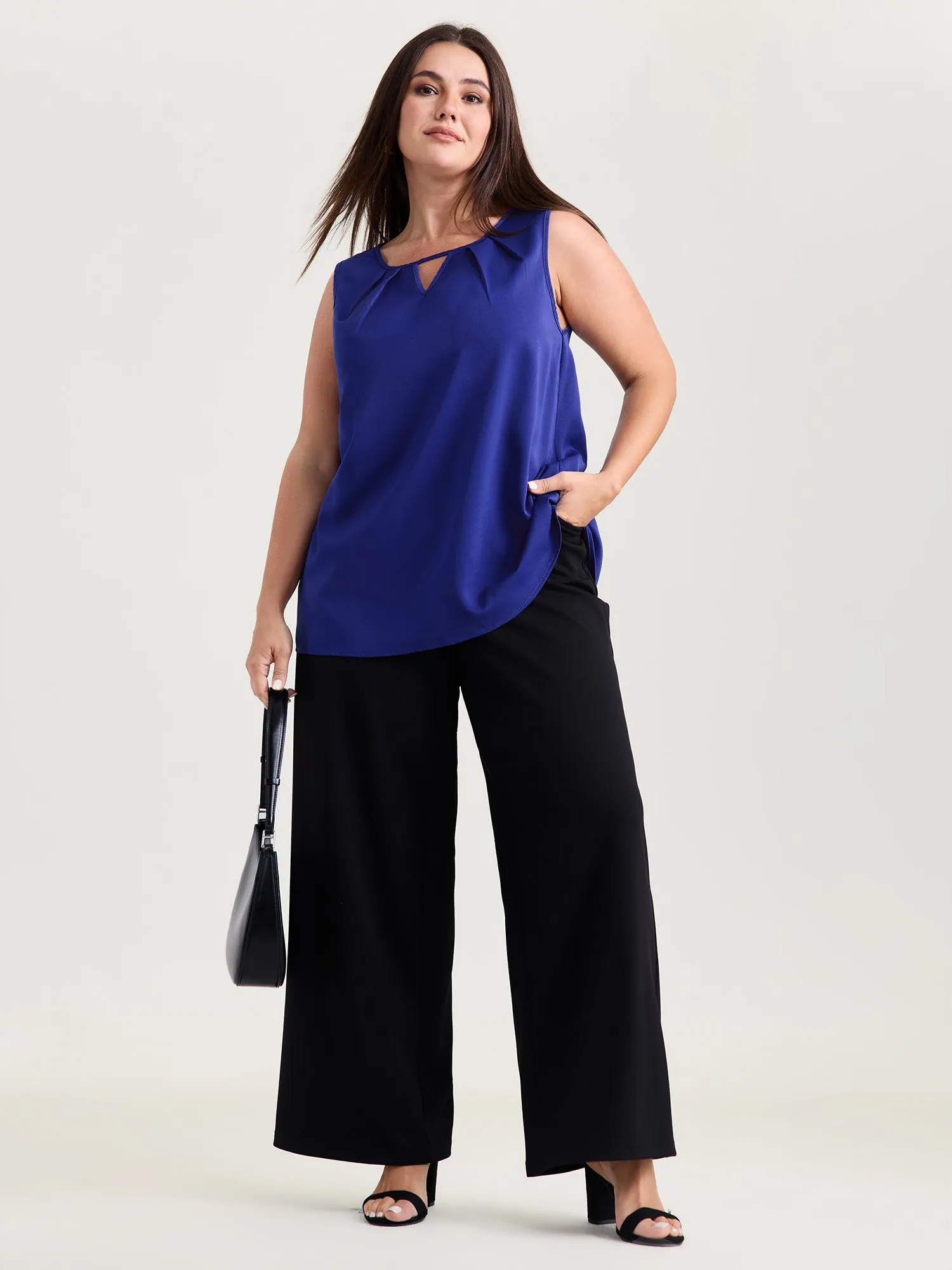 Keyhole Neckline Pleated A-Line Tank Top sold by Bloomchic product image thumbnail 3