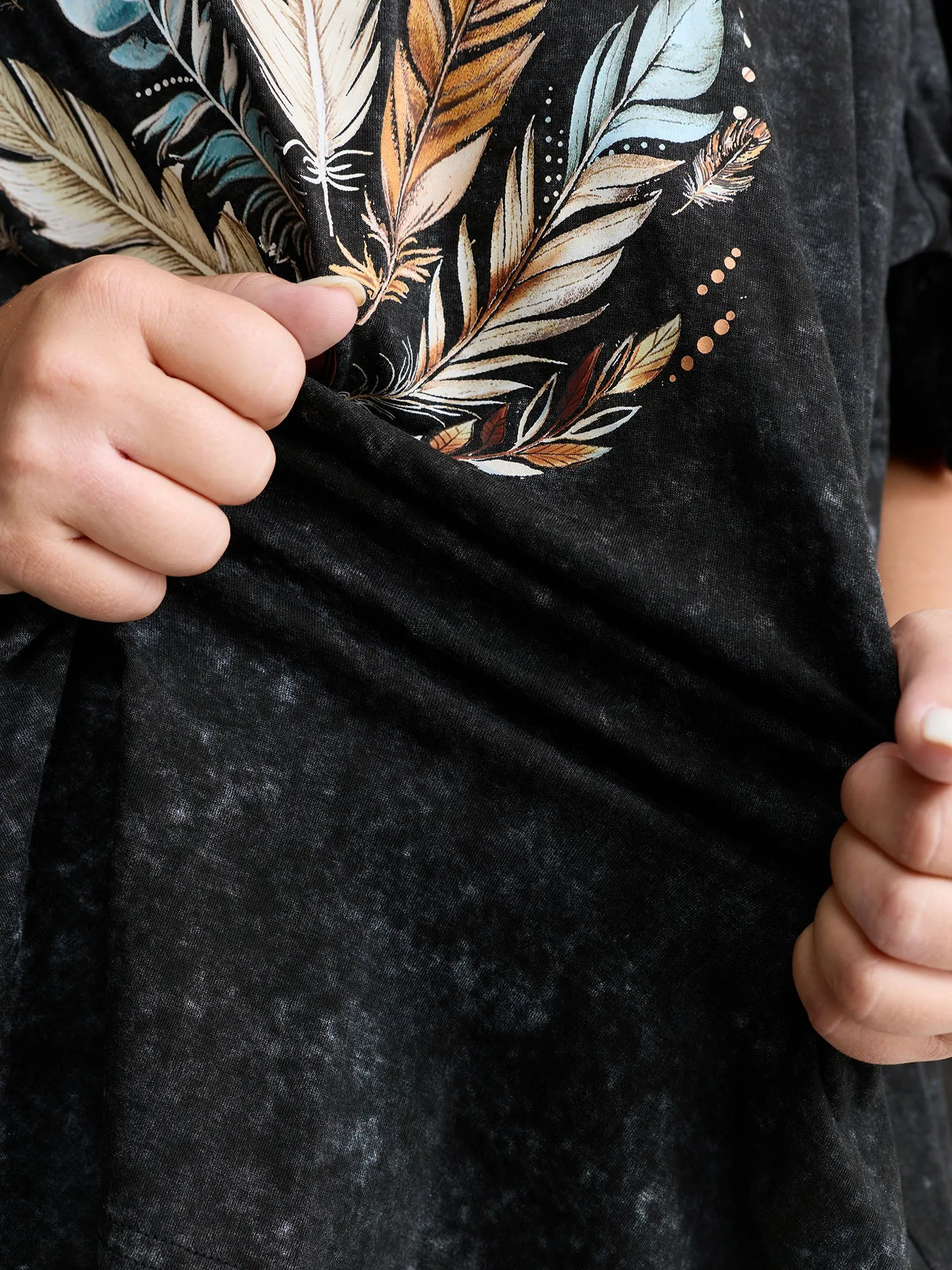 Supersoft Stretchy Feather Print Snowflake Effect T-Shirt sold by Bloomchic product image thumbnail 4