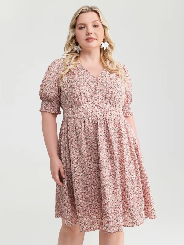 Sweet Floral Print Shirred Cuffs Pockets Midi Dress made by Bloomchic