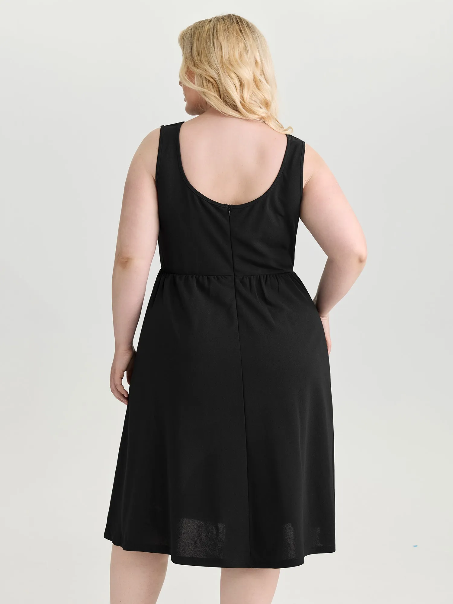 Sensational Open Back Cinched-Waist Midi Dress sold by Bloomchic product image thumbnail 4