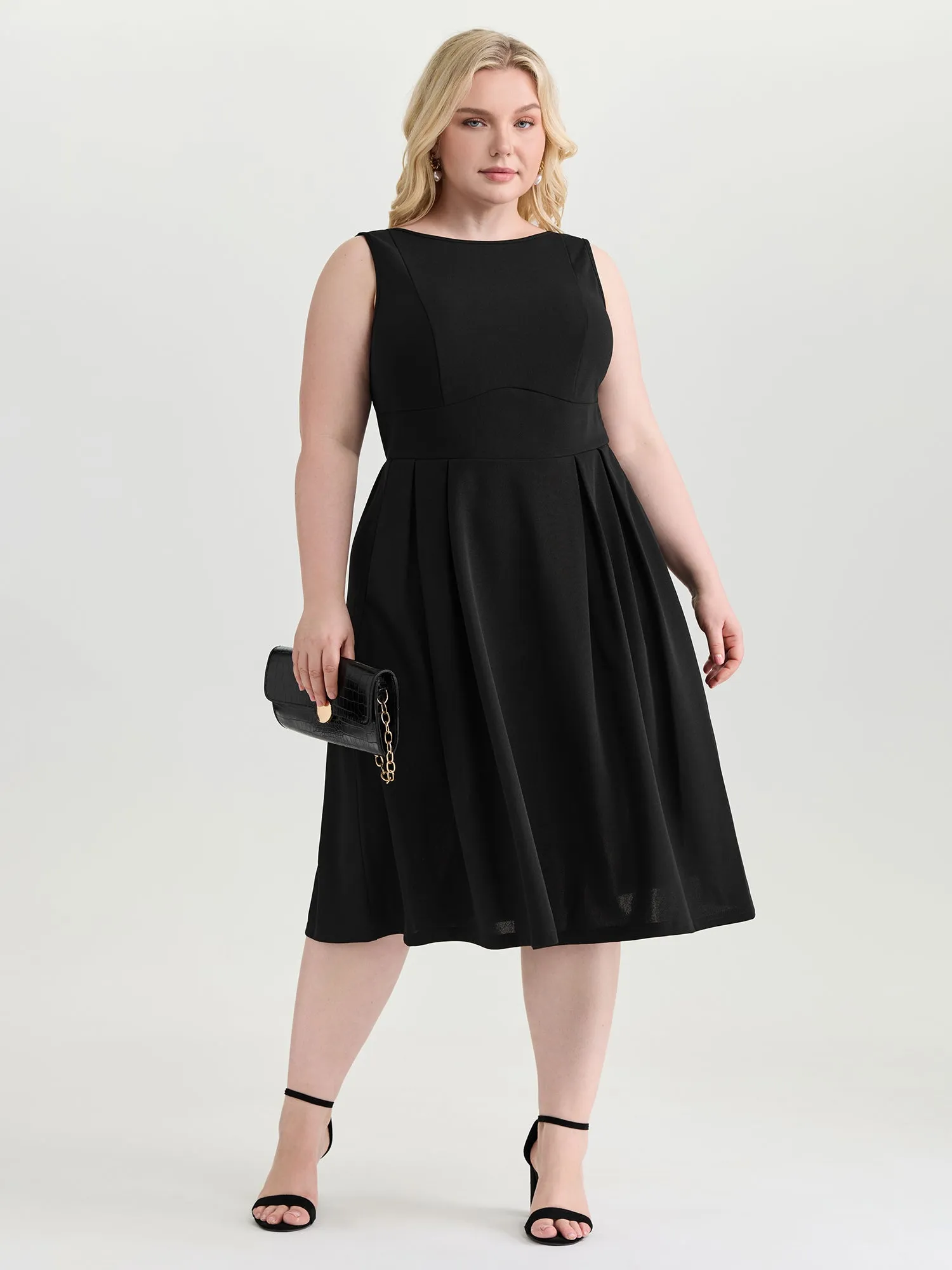 Sensational Open Back Cinched-Waist Midi Dress sold by Bloomchic product image thumbnail 3