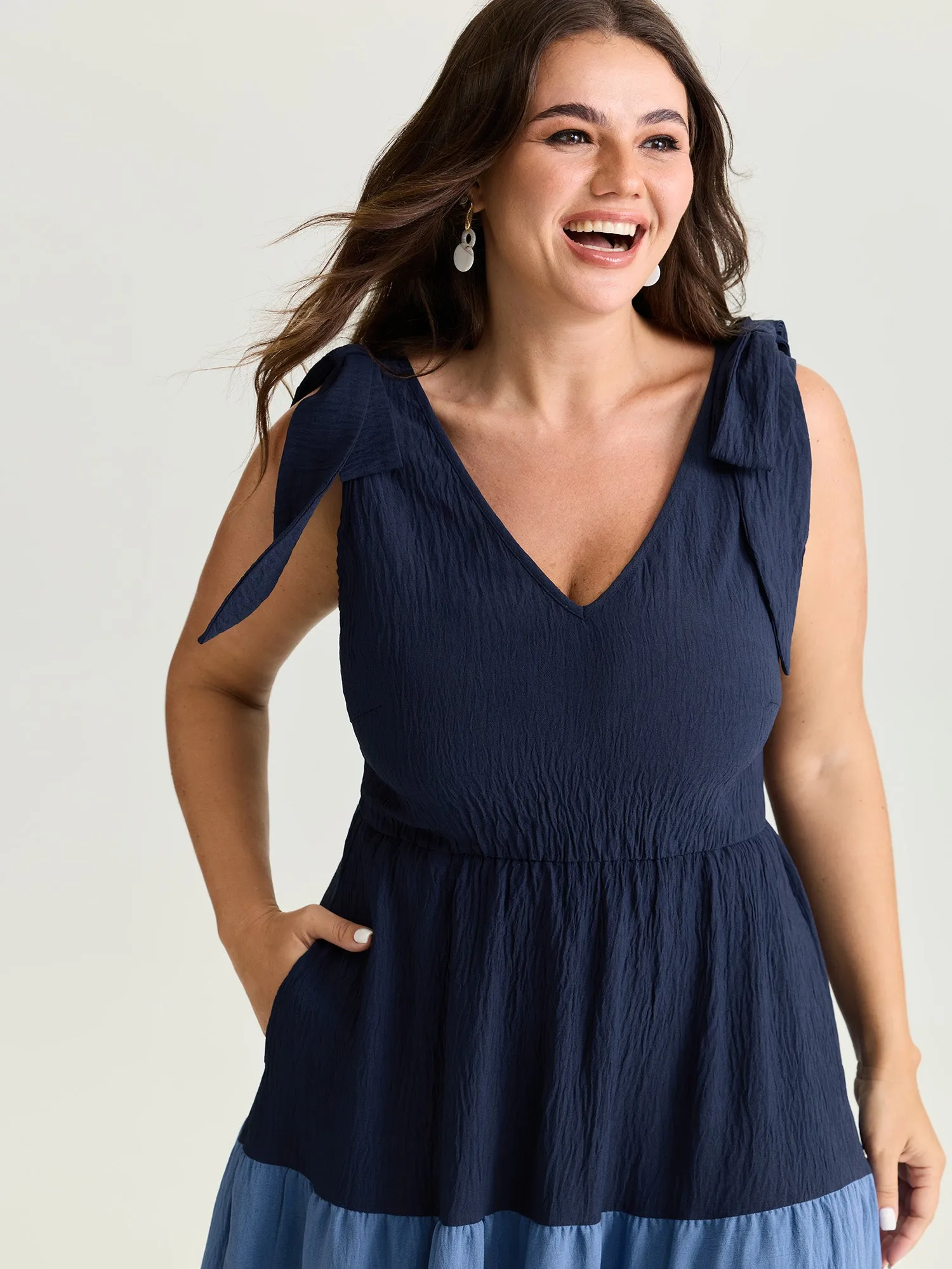 Colorblock Shoulder-Tie Tiered Maxi Dress sold by Bloomchic product image thumbnail 2