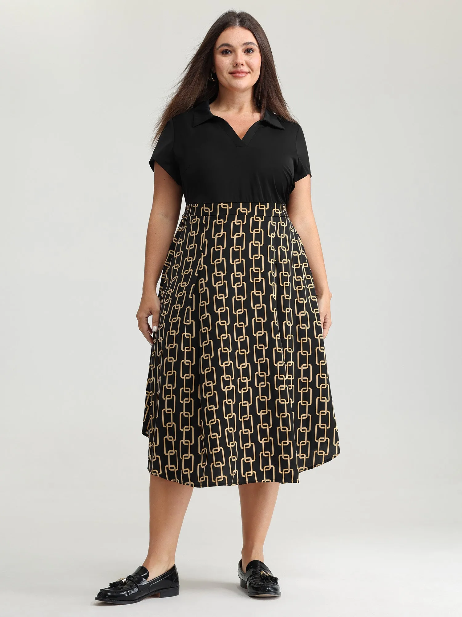 Geometric Print Collar Contrast Midi Dress sold by Bloomchic product image thumbnail 3