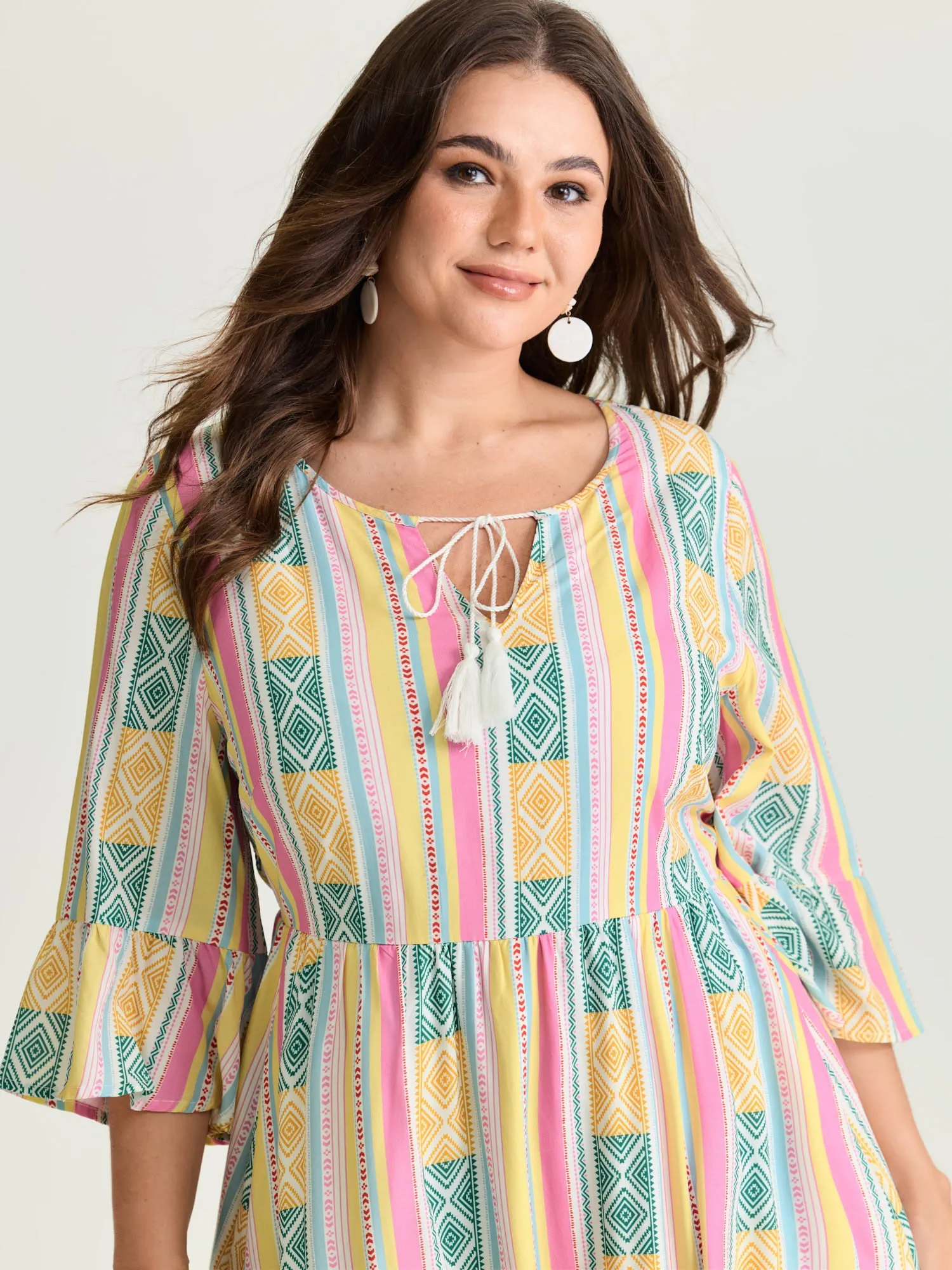 Color Contrast Geometric Print Stretchy Waist Mini Dress sold by Bloomchic product image thumbnail 2