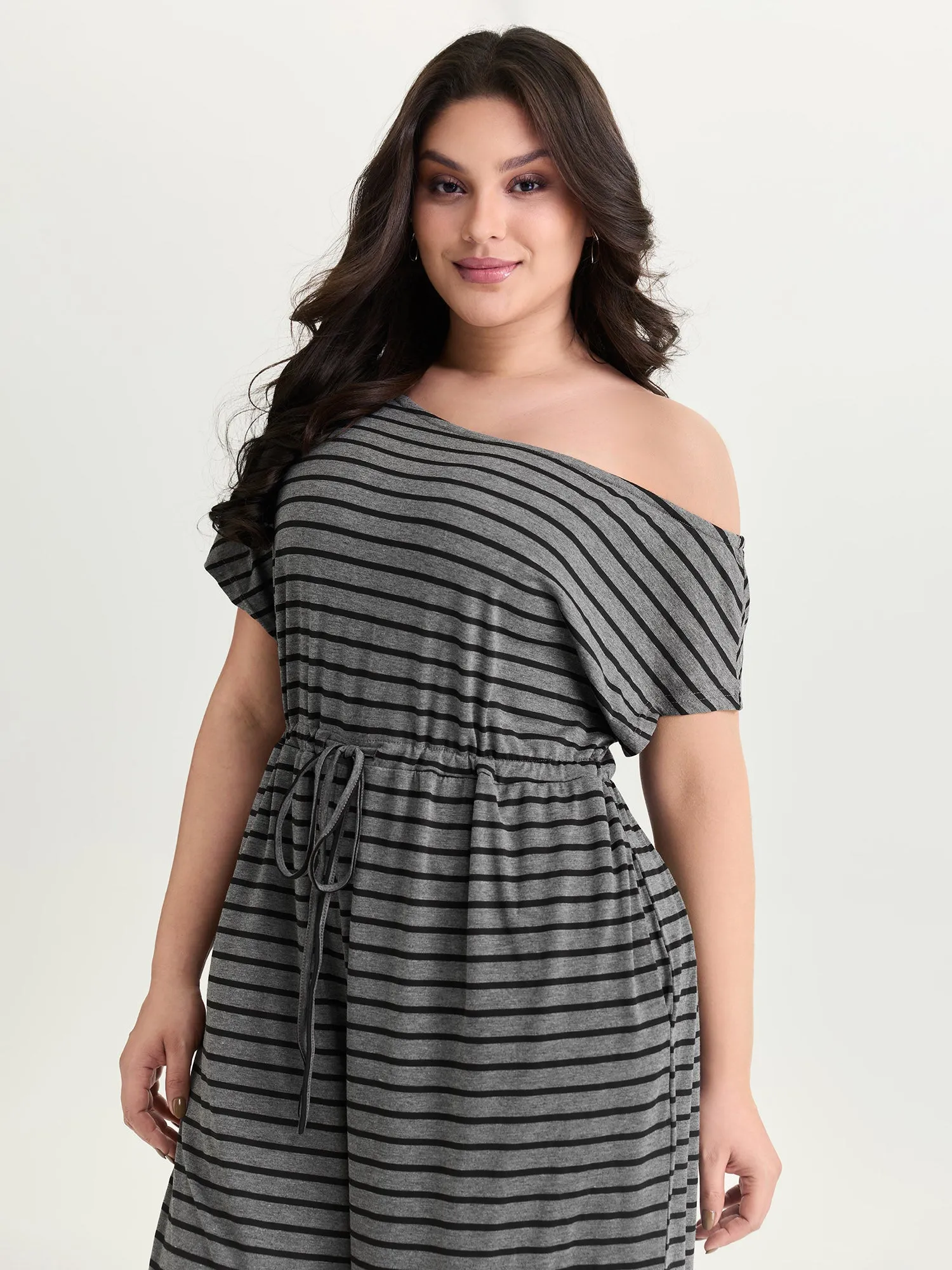 Striped One-Shoulder Pockets Jumpsuit sold by Bloomchic product image thumbnail 2