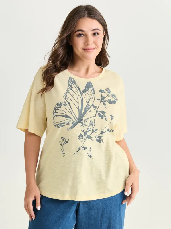 Butterfly Print Round Neck T-Shirt made by Bloomchic