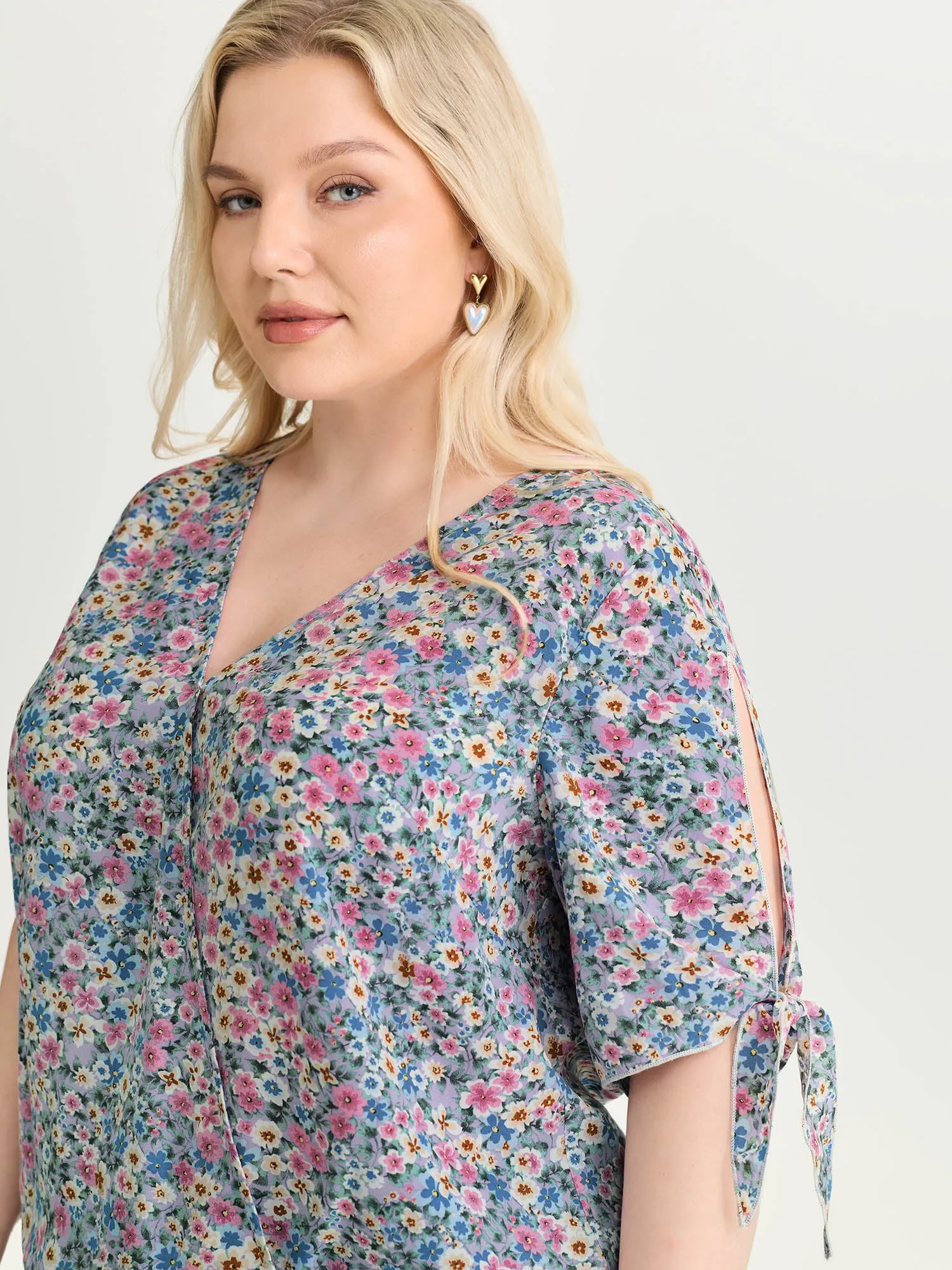 Floral Print Adjustable Sleeve Tie Blouse sold by Bloomchic product image thumbnail 2