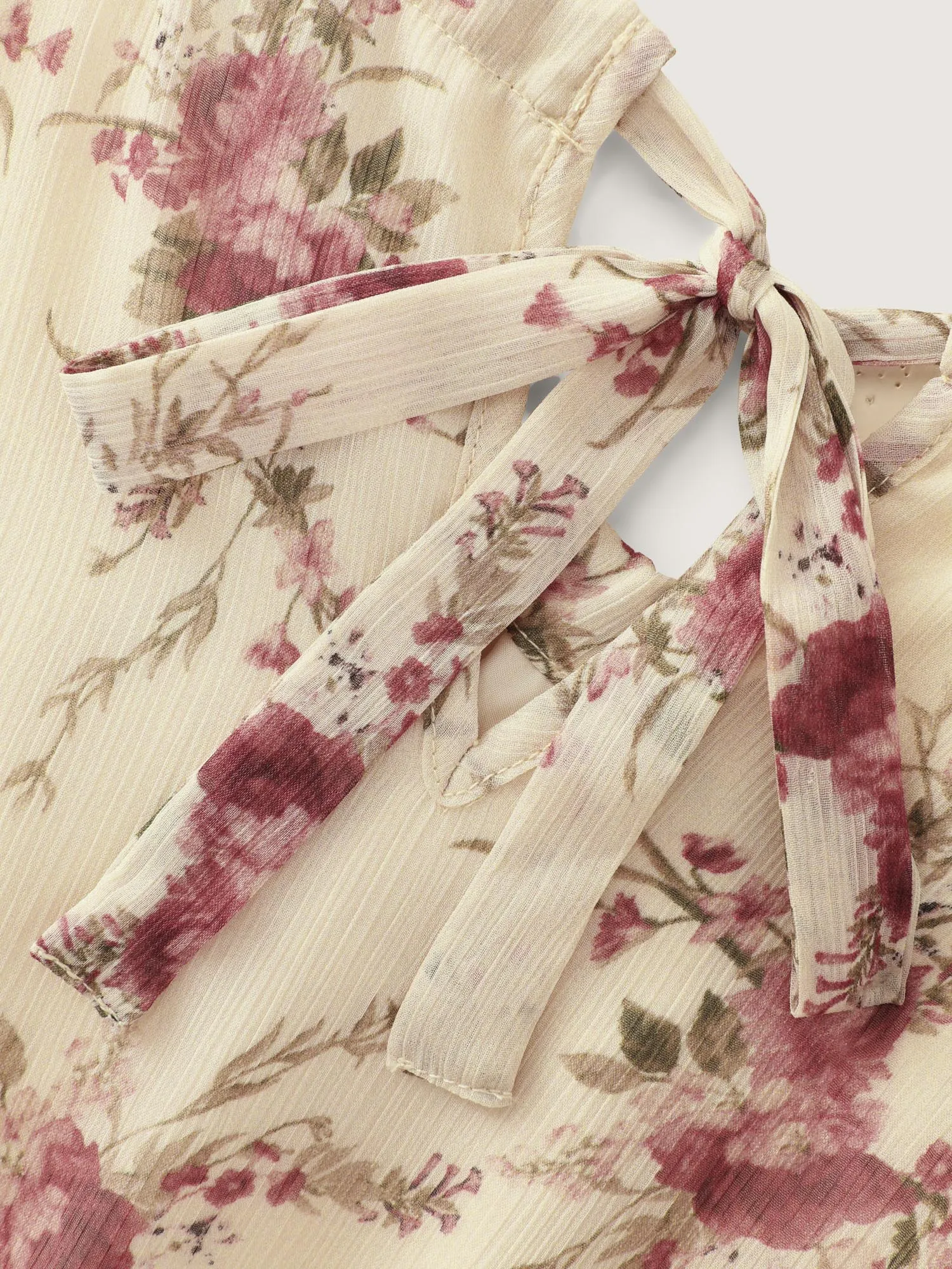 Romantic Floral Print Halter Neckline Maxi Dress sold by Bloomchic product image thumbnail 4