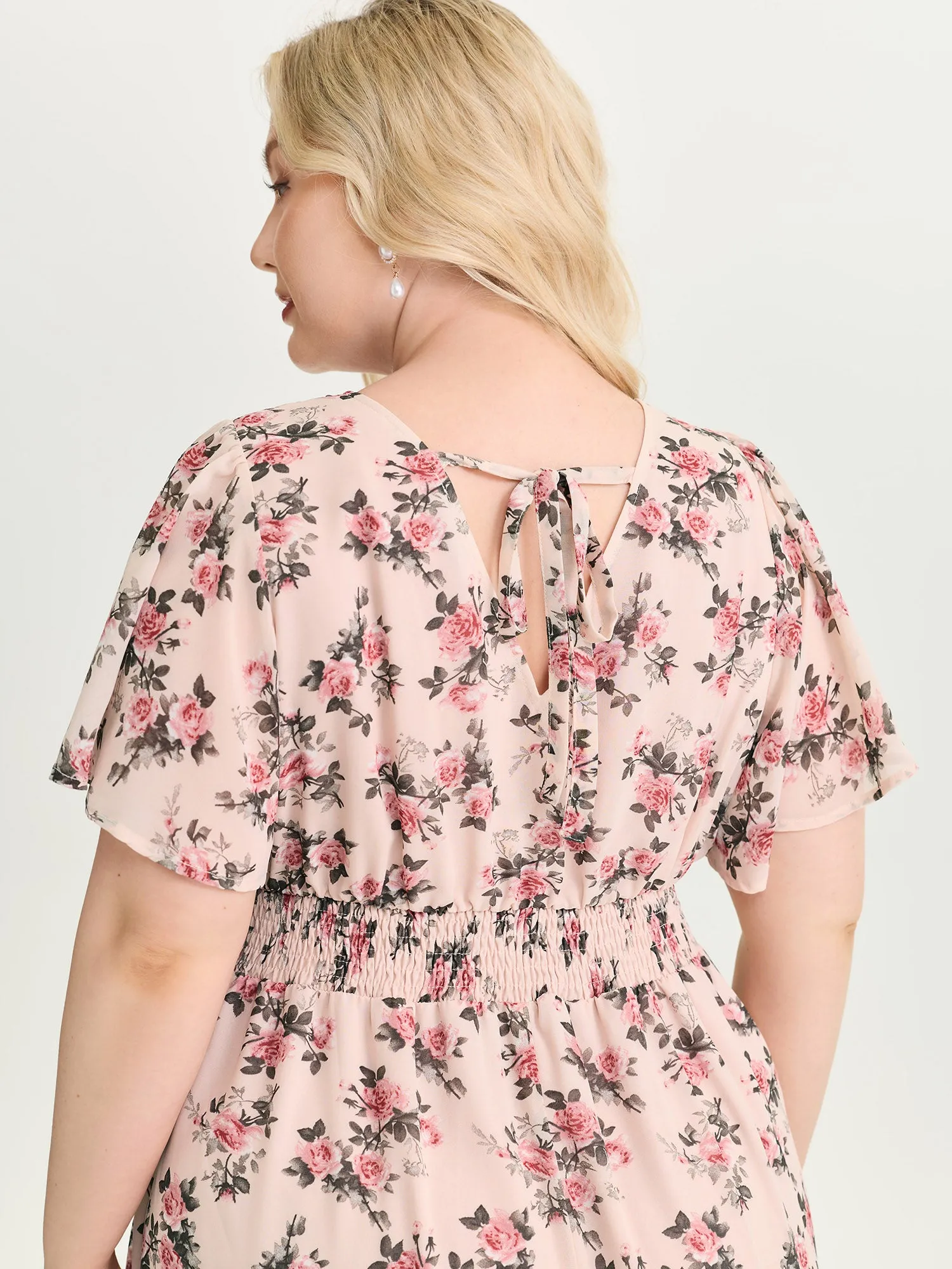 Floral Print Shirred Waist Maxi Dress sold by Bloomchic product image thumbnail 3