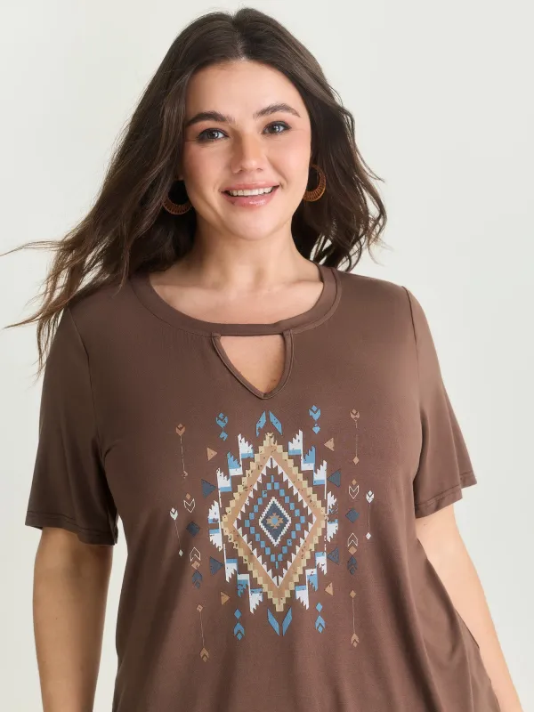 Supersoft Geometric Print Keyhole Neckline T-Shirt made by Bloomchic