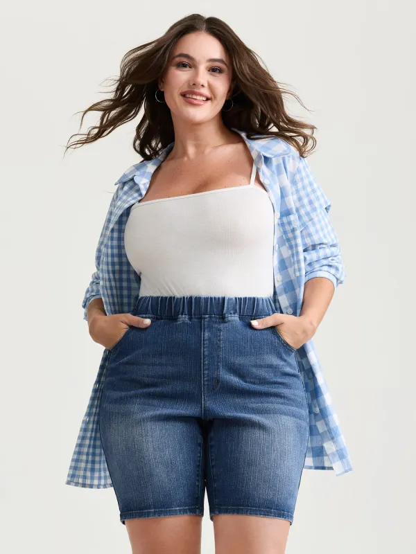 Stretchy Pull-On High Waist Pockets Denim Shorts made by Bloomchic