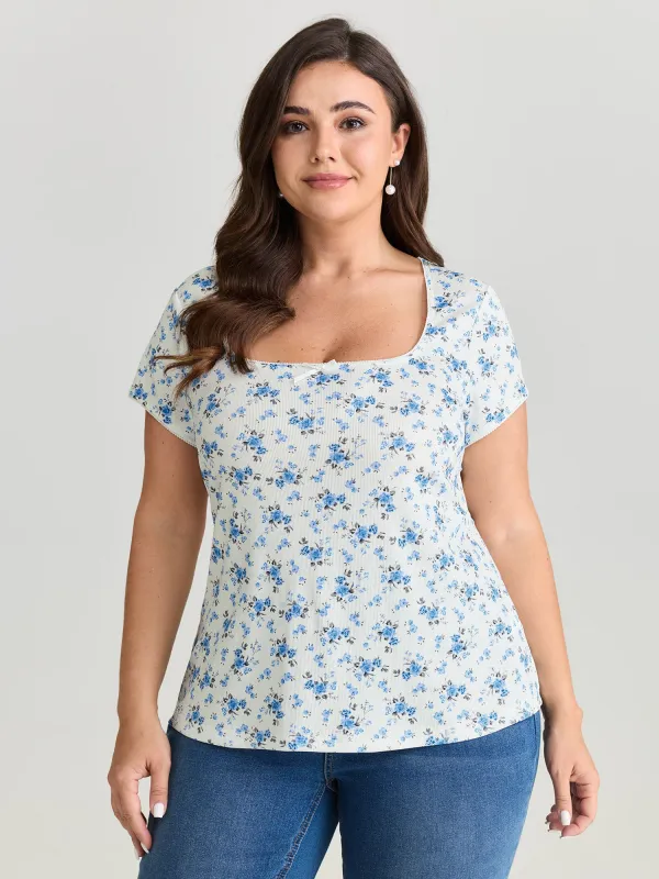 Stretchy Floral Print Curvy Hem T-Shirt made by Bloomchic