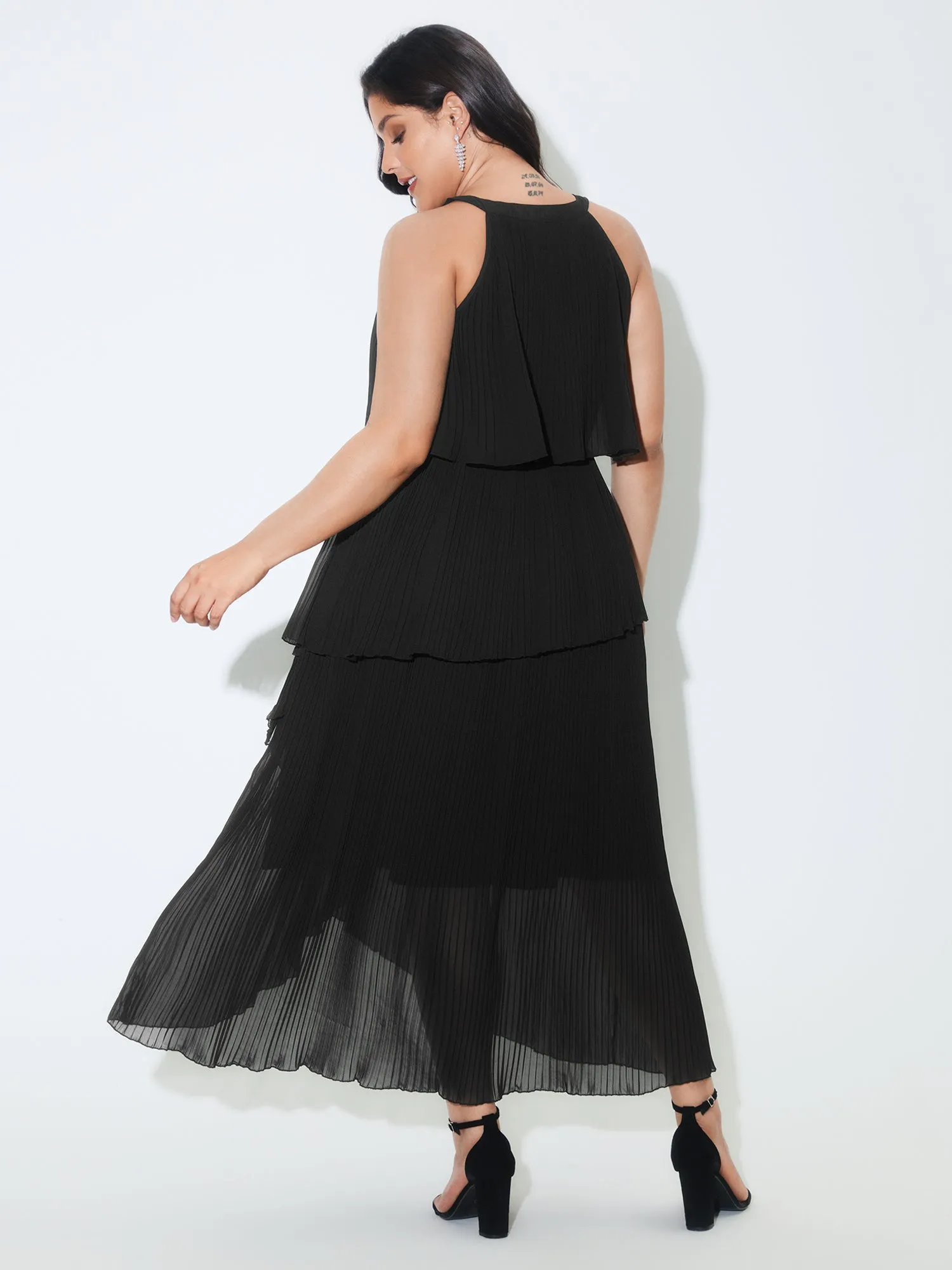 Halter Neck Layered Pleated Texture Maxi Dress sold by Bloomchic product image thumbnail 3