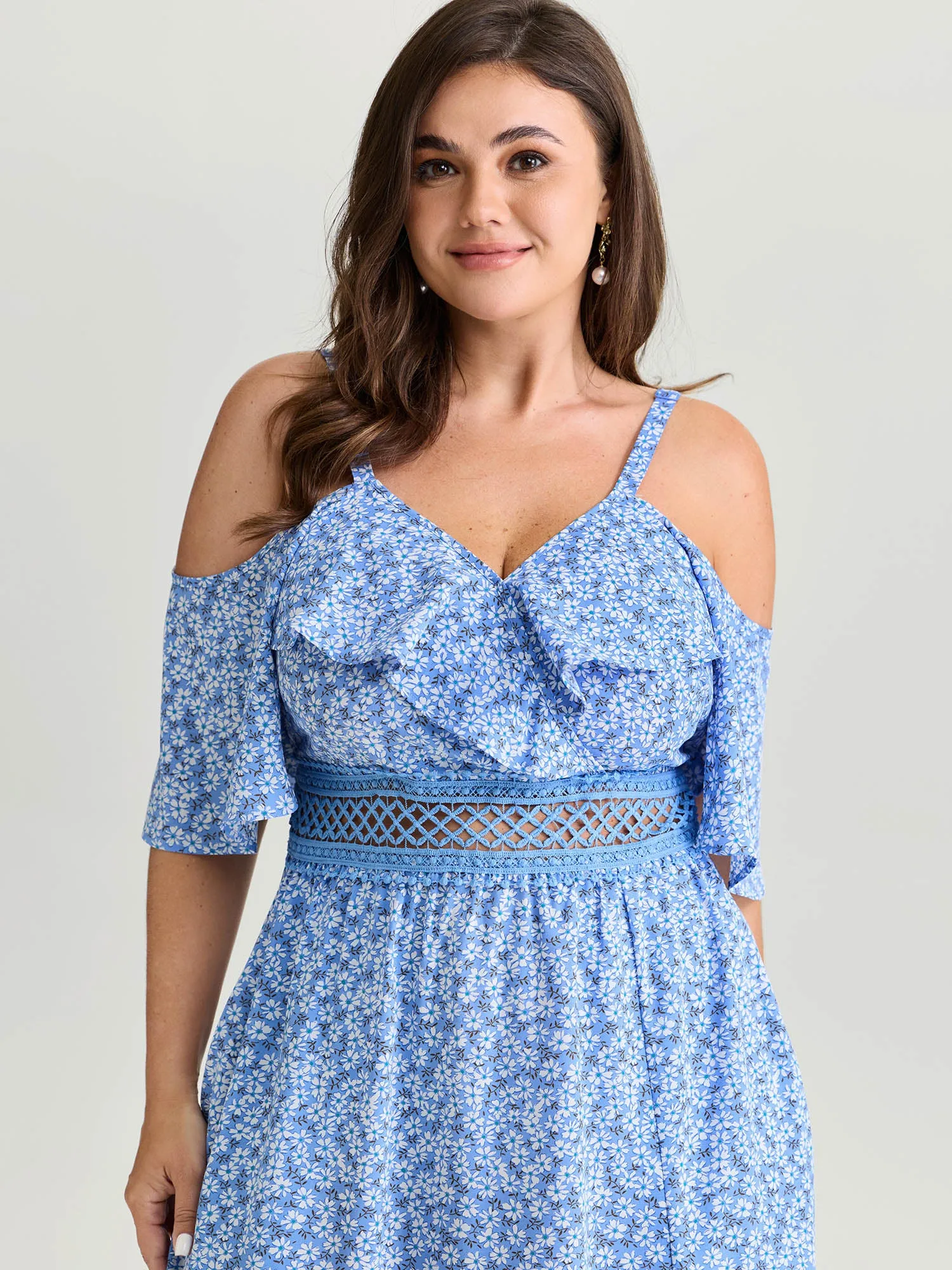 Micro Floral Print Lace Trim Sheer Waist Maxi Dress sold by Bloomchic product image thumbnail 2