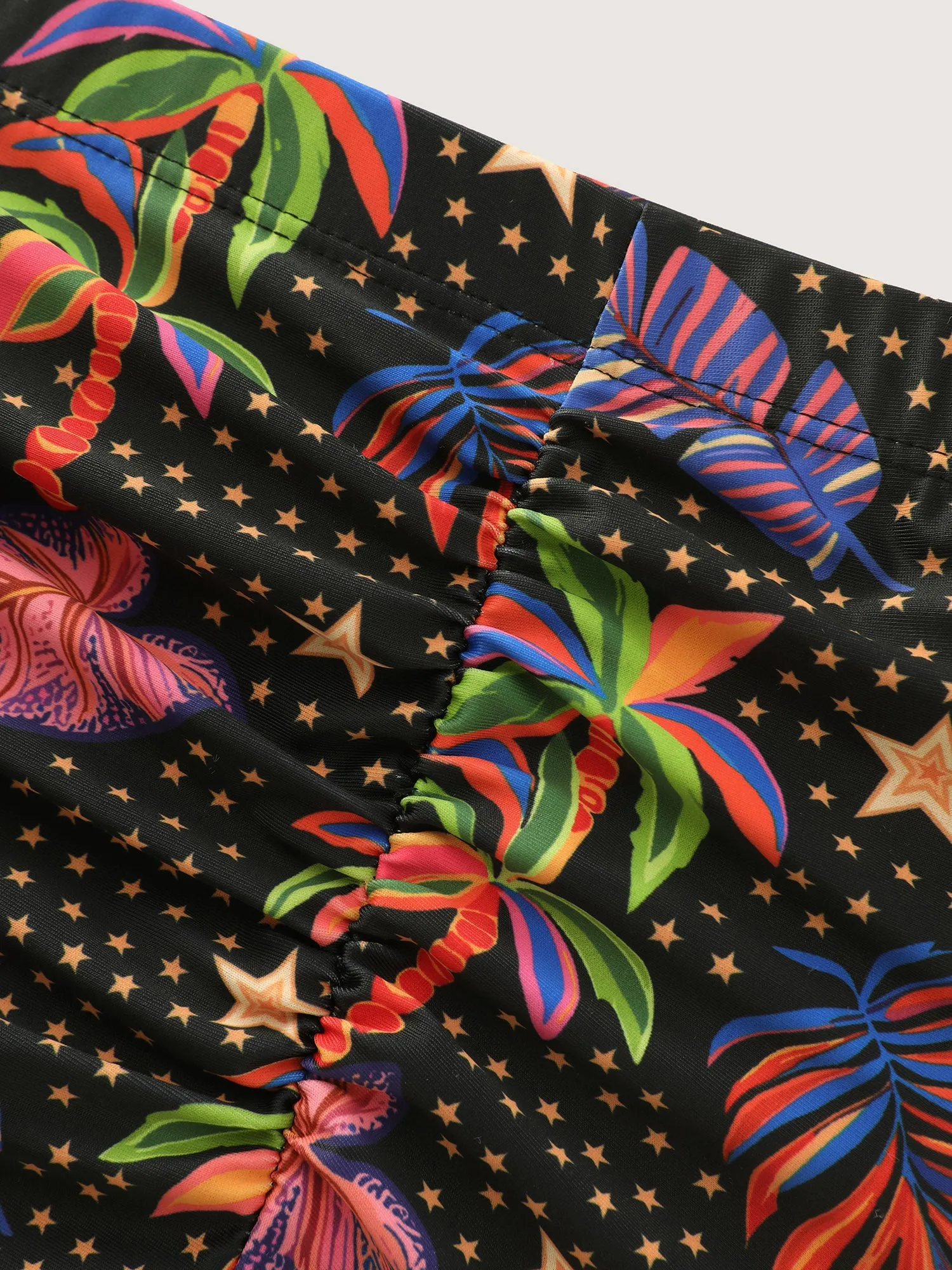 Tropical Print Skinny-Fit Bikini Bottoms sold by Bloomchic product image thumbnail 5
