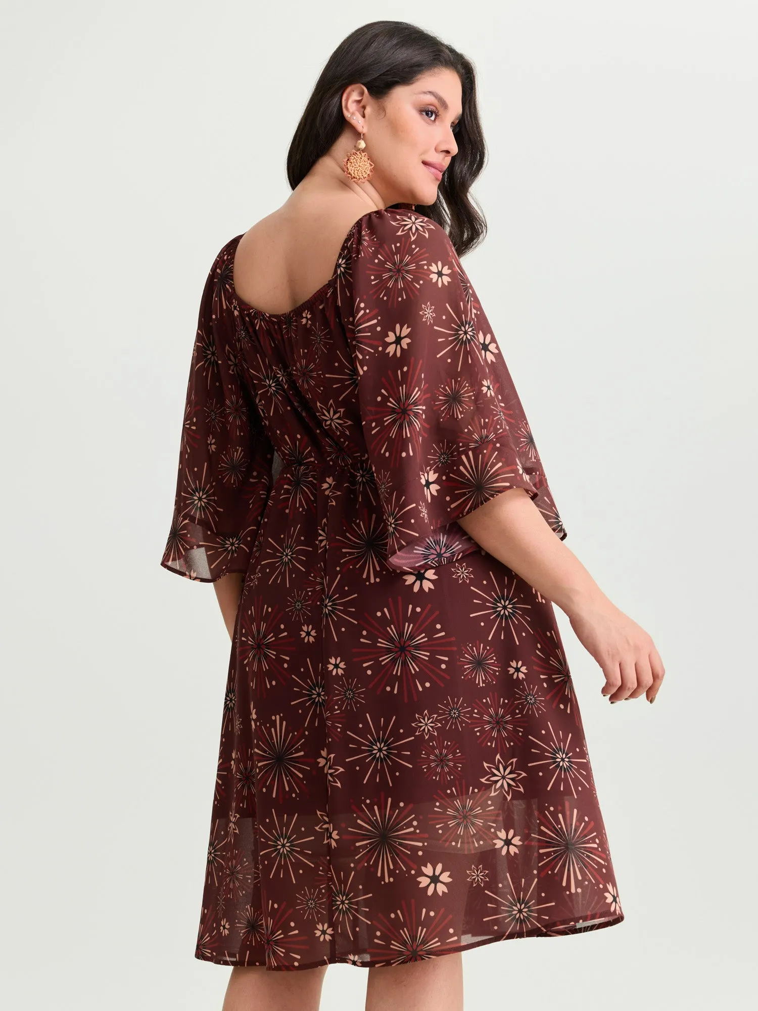 Vintage Floral Print Flowy Mesh Midi Dress sold by Bloomchic product image thumbnail 4
