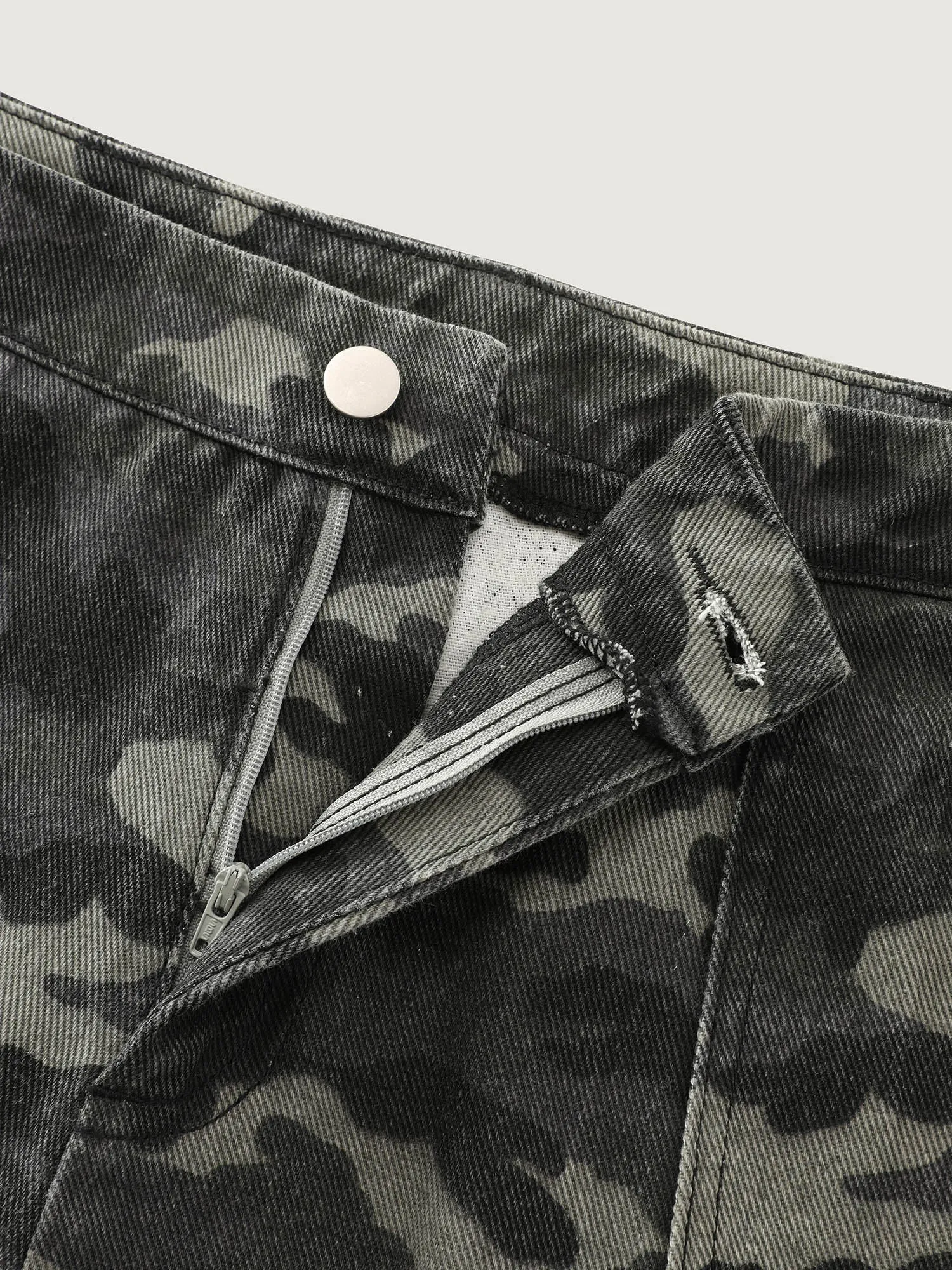 Cotton Camouflage Print Straight-Leg Pants sold by Bloomchic product image thumbnail 4