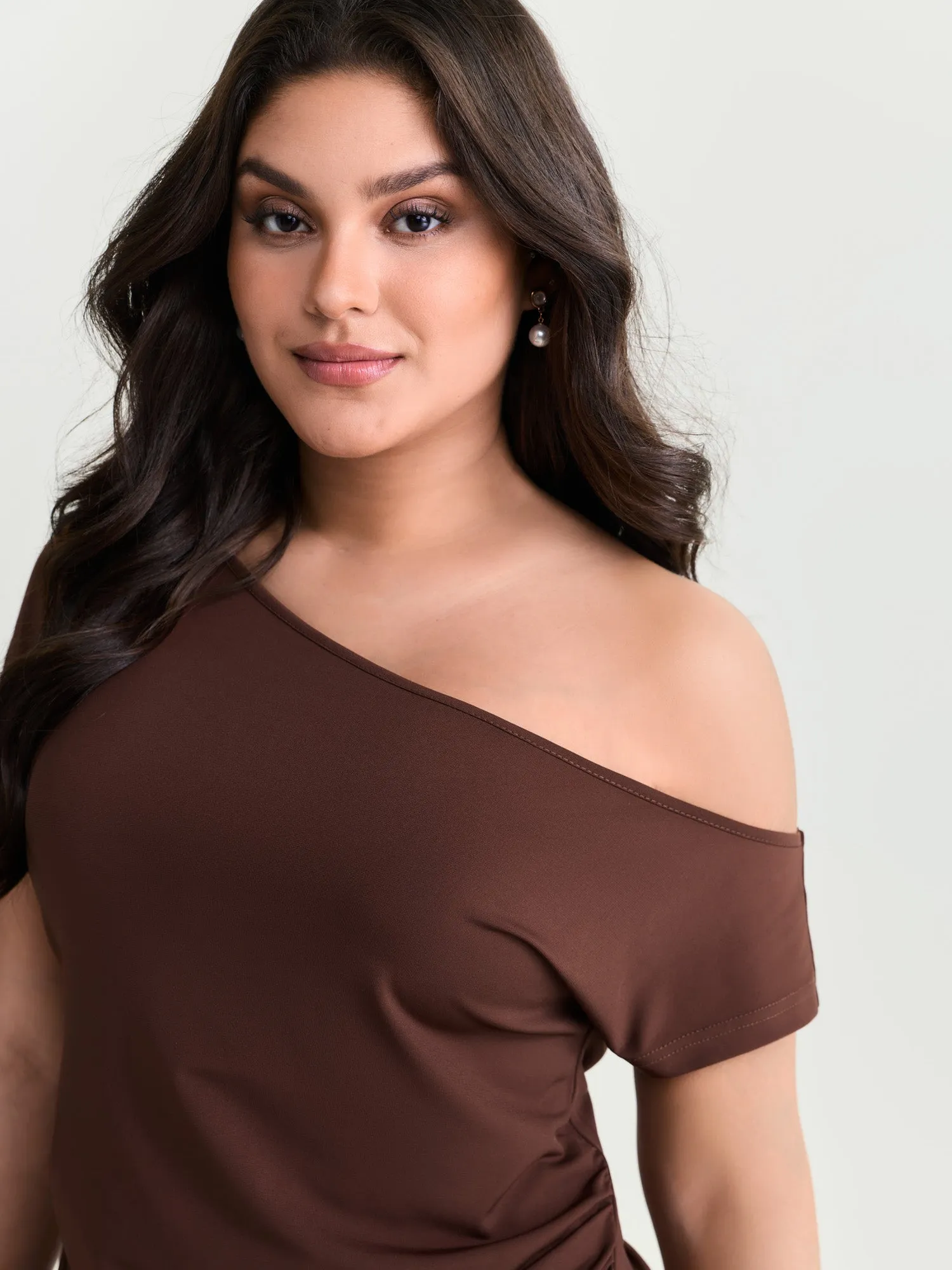 Supersoft Stretchy One-Shoulder Ruched Knit Top sold by Bloomchic product image thumbnail 2