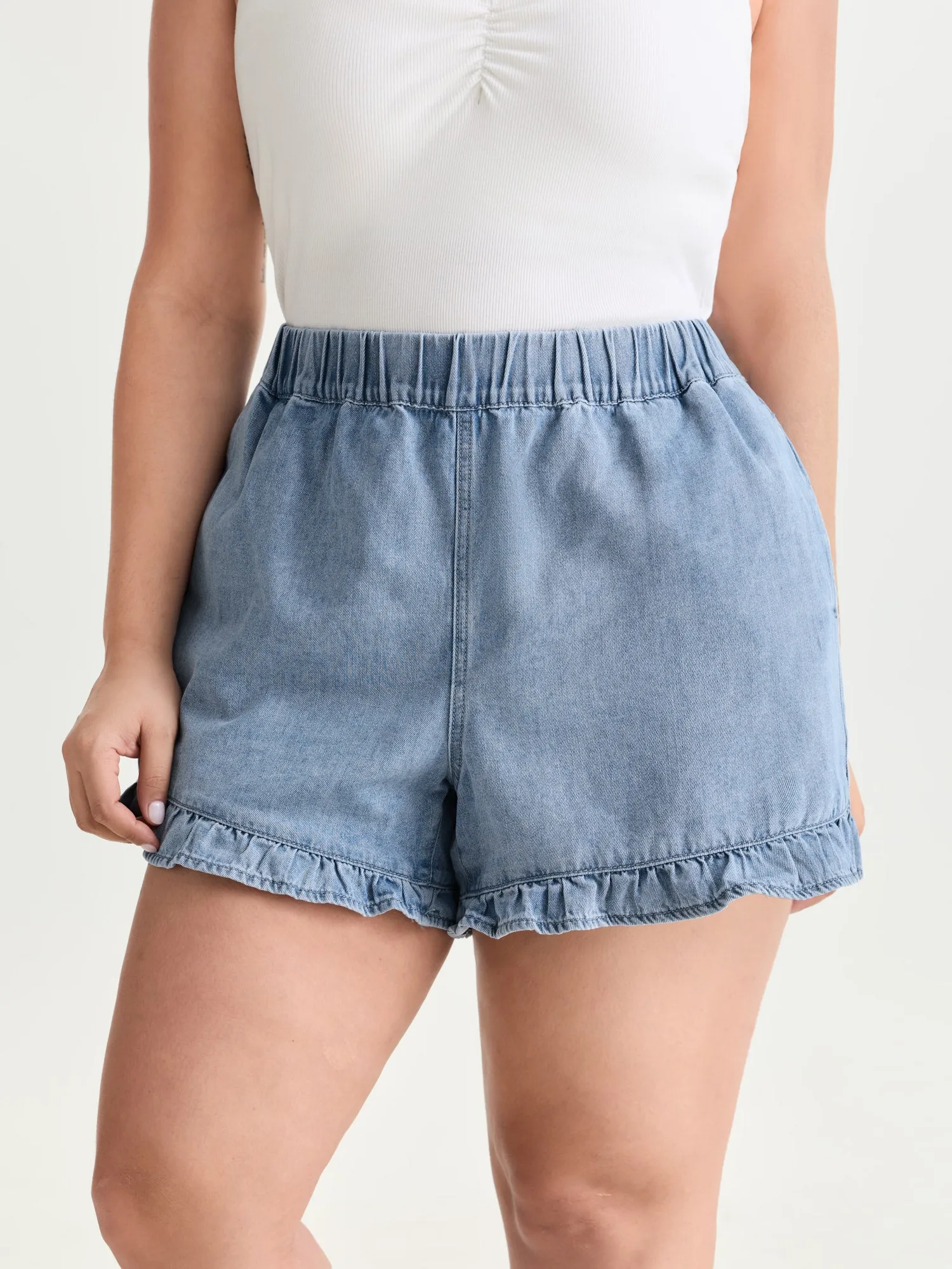 Elastic Waistband Straight-Leg Denim Shorts sold by Bloomchic product image thumbnail 2