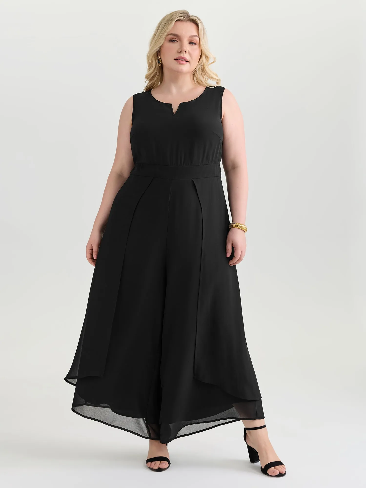 Split Neckline Curvy Hem Plain Jumpsuit sold by Bloomchic product image thumbnail 3