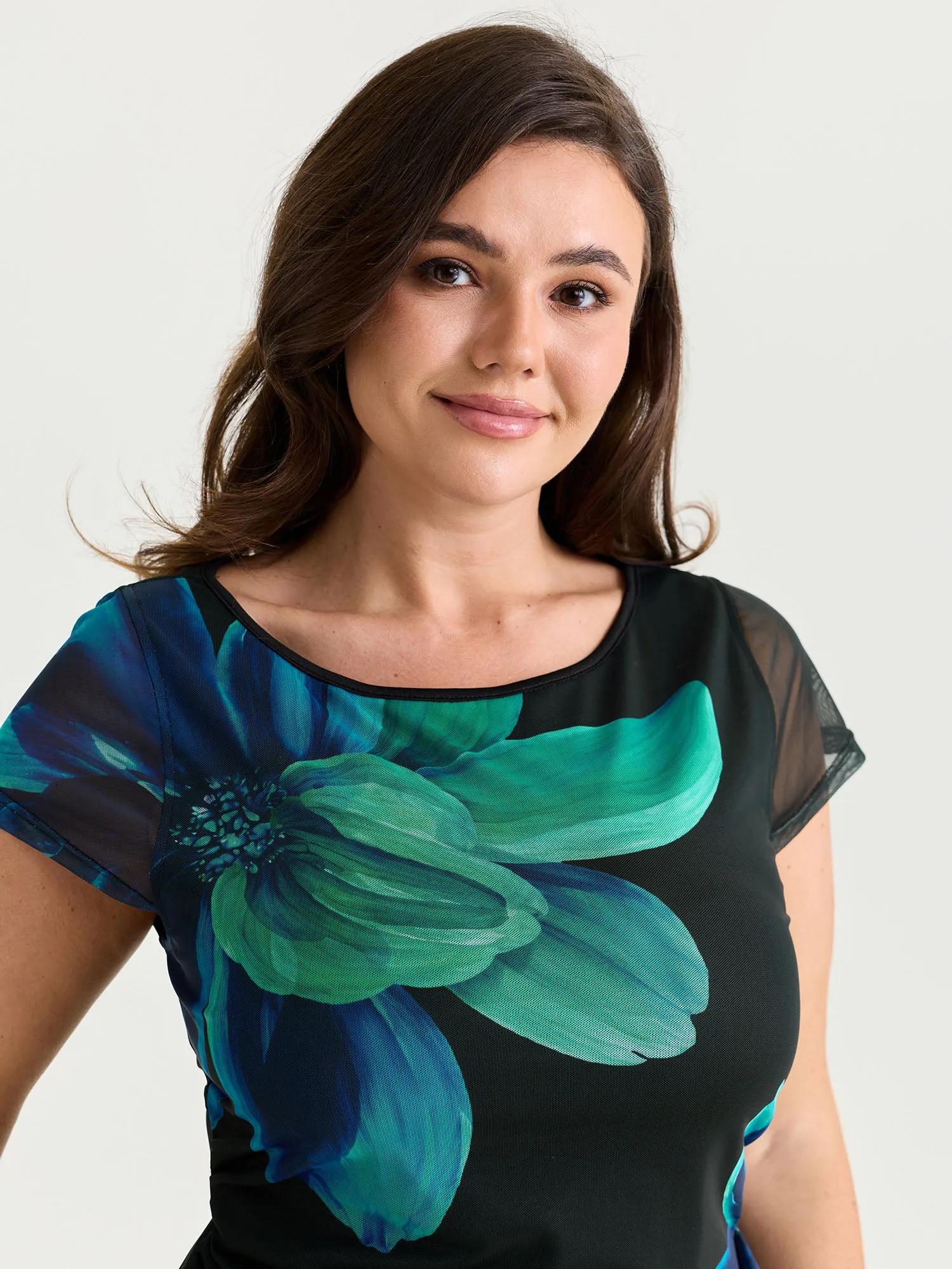 Floral Print Boat Neckline Fitted T-Shirt sold by Bloomchic product image thumbnail 2