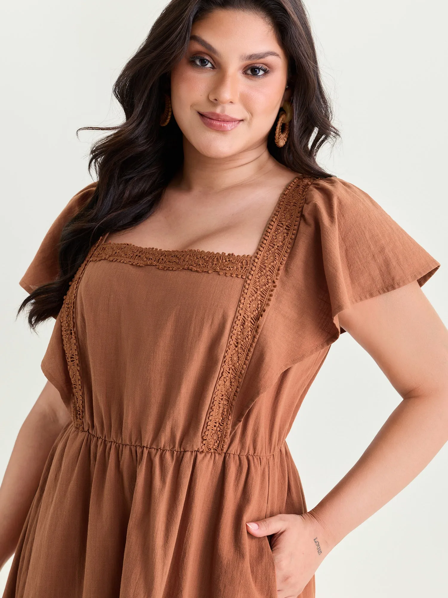Lace Trim Open Back Midi Dress sold by Bloomchic product image thumbnail 3