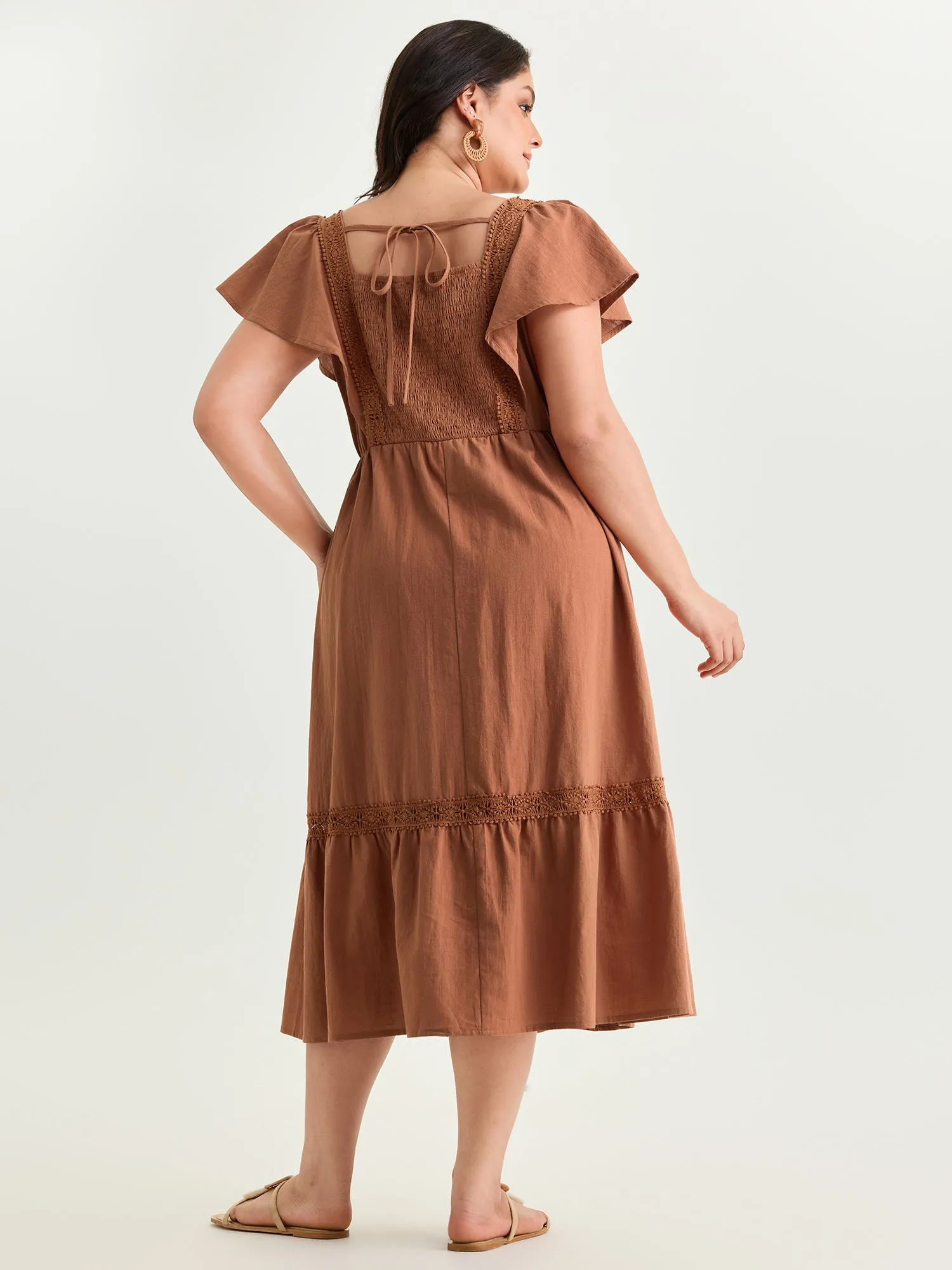 Lace Trim Open Back Midi Dress sold by Bloomchic product image thumbnail 4