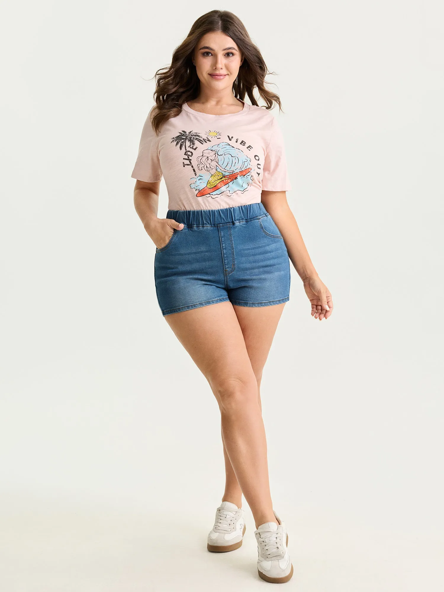 Stretchy Pull-On Pockets Denim Shorts sold by Bloomchic product image thumbnail 2
