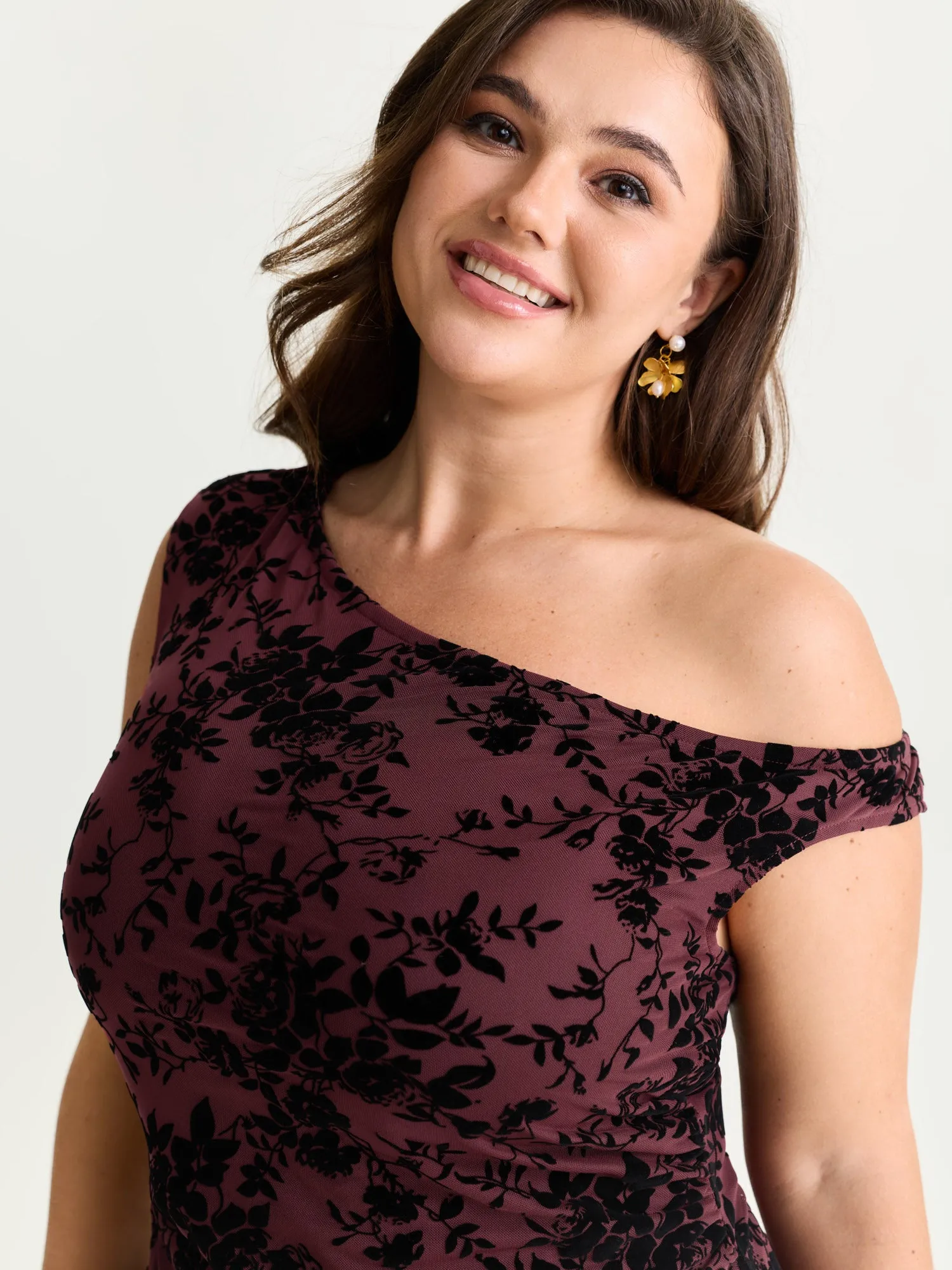 Stretchy Floral Mesh Print Drop Shoulder Knit Top sold by Bloomchic product image thumbnail 2