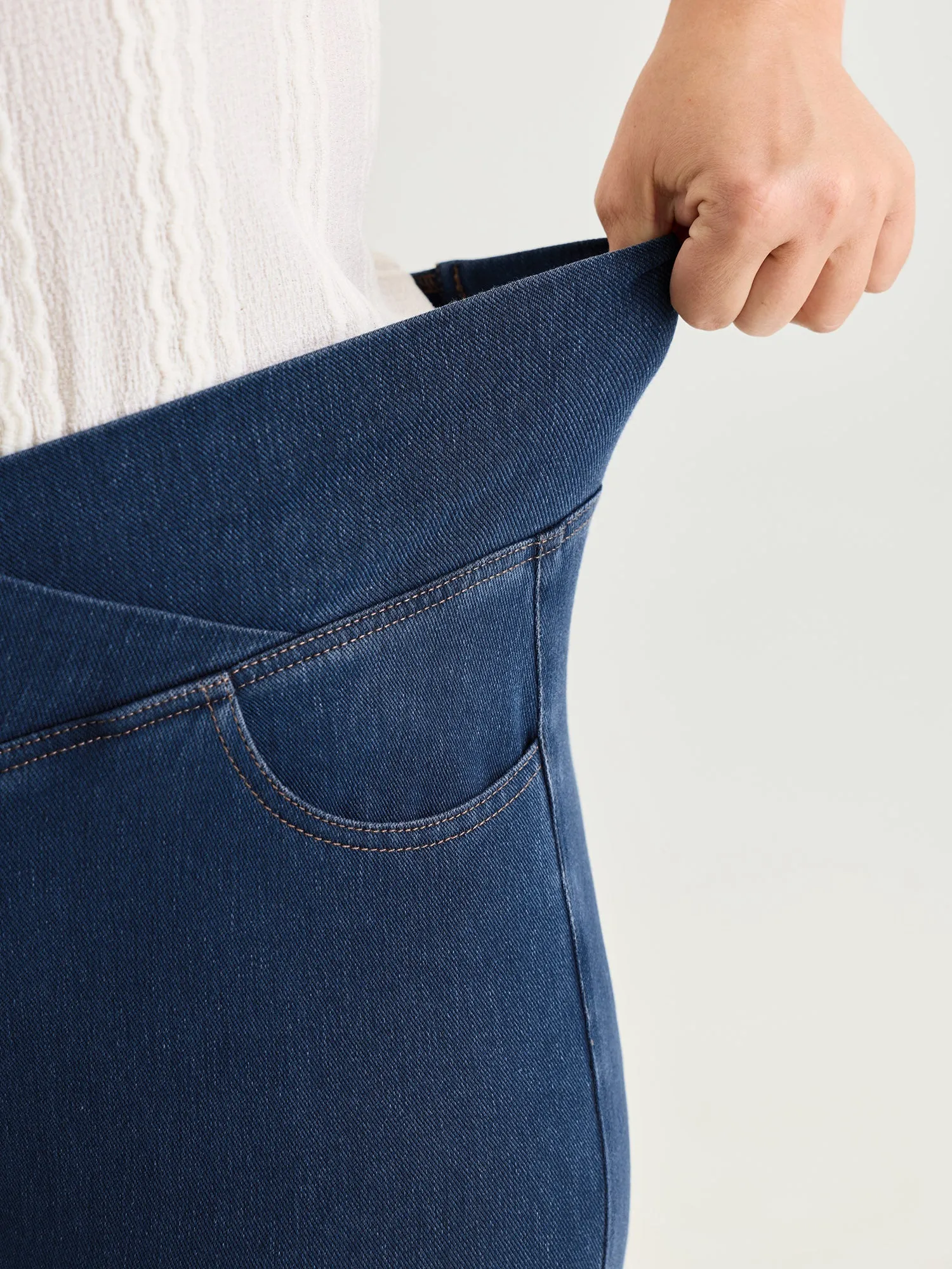 Pull-On Stretchy Wide Waistband Skinny-Fit Jeans sold by Bloomchic product image thumbnail 4