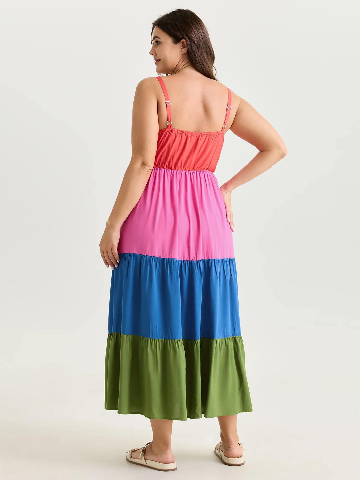 Colorblock Tiered Scoop Neck Maxi Dress sold by Bloomchic product image thumbnail 4