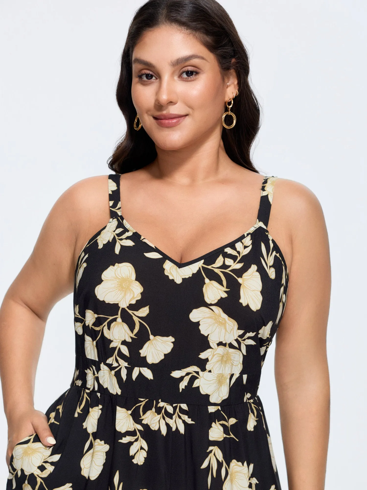 Floral Print Shirred Back Jumpsuit sold by Bloomchic product image thumbnail 2