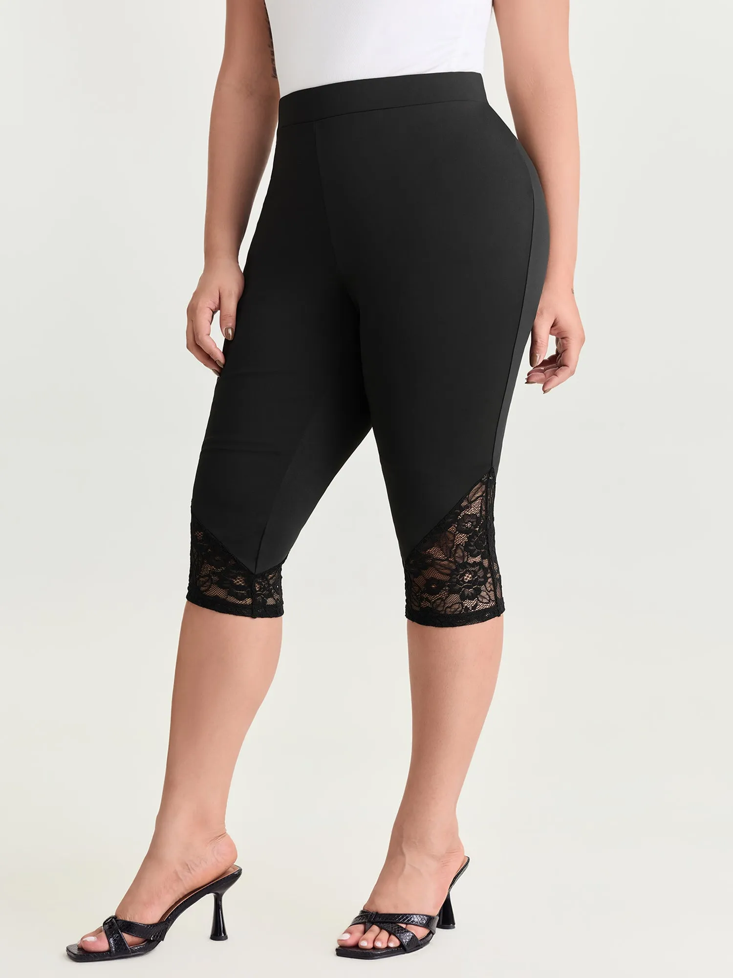 Stretchy Lace Trim Cropped Leggings sold by Bloomchic product image thumbnail 2