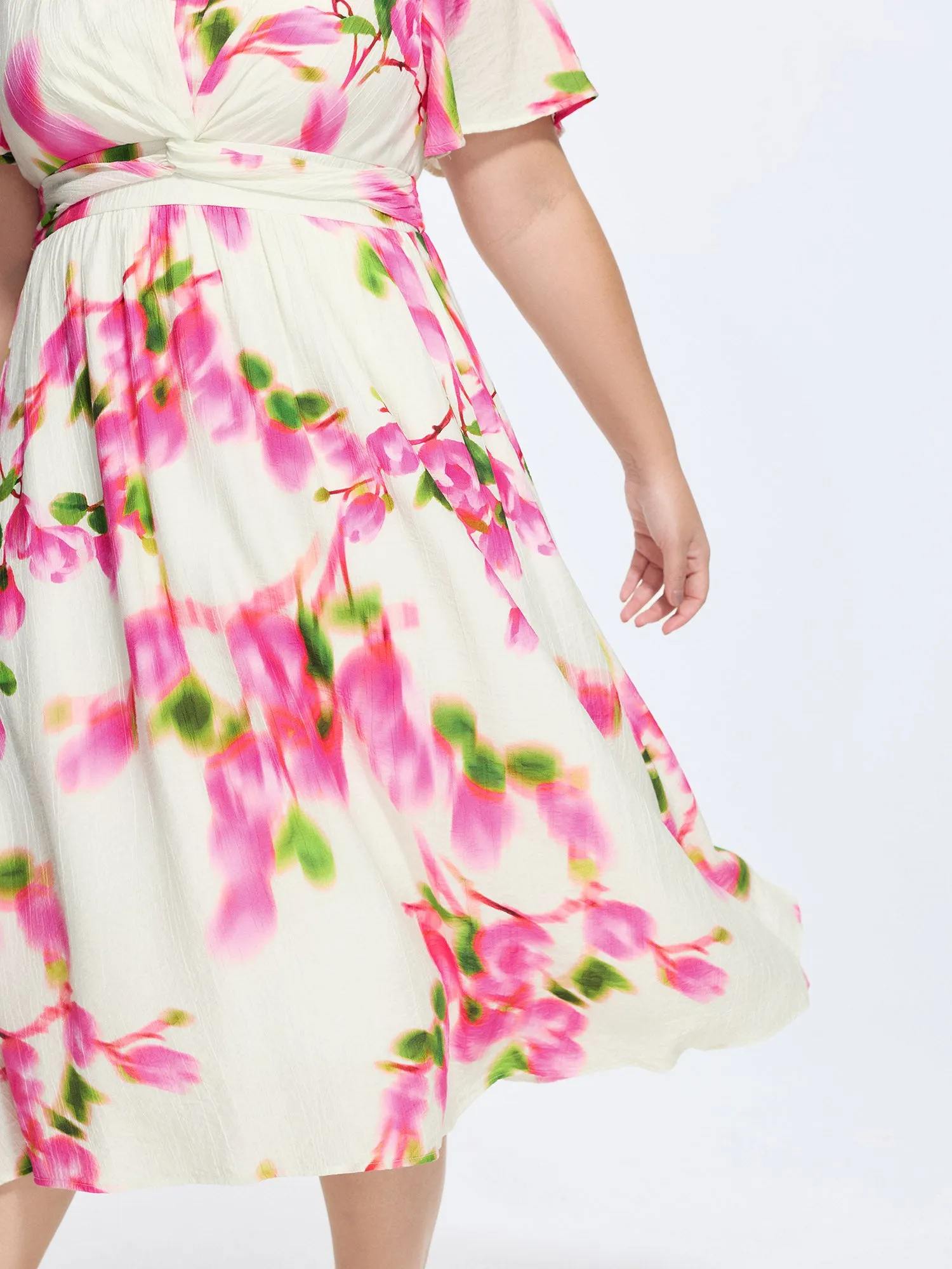 Floral Print Waist-Defining Midi Dress sold by Bloomchic product image thumbnail 4