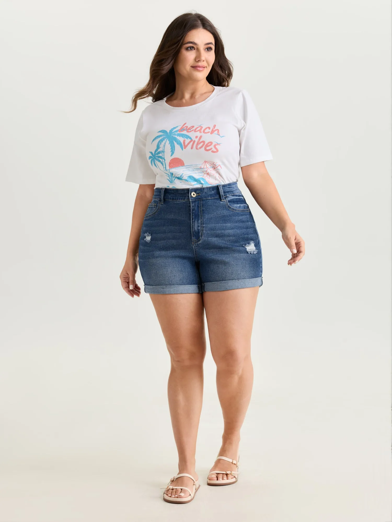 Stretchy Folded Hem Skinny-Fit Denim Shorts sold by Bloomchic product image thumbnail 2
