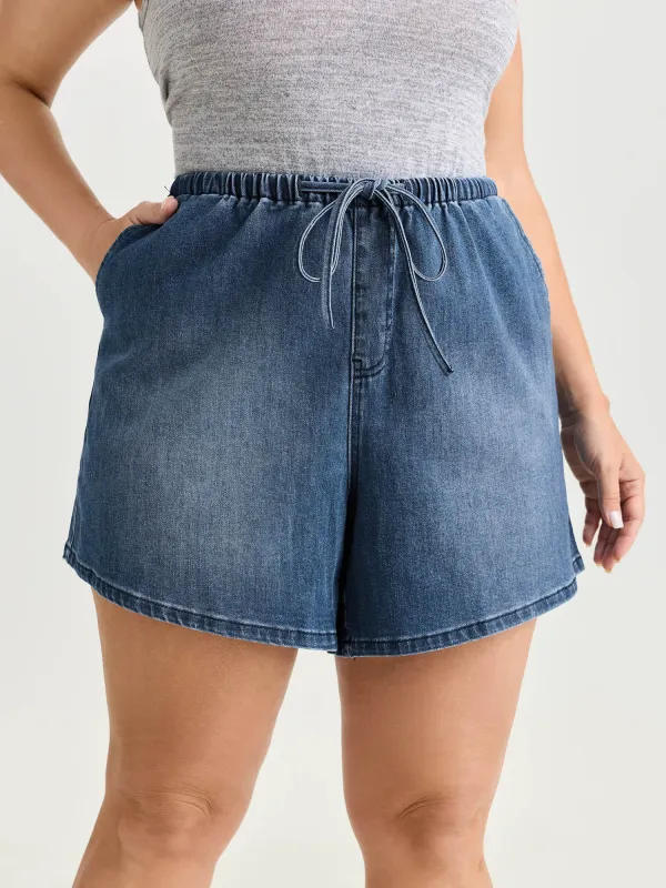 Stretchy Drawstring Elastic Waist Denim Shorts made by Bloomchic