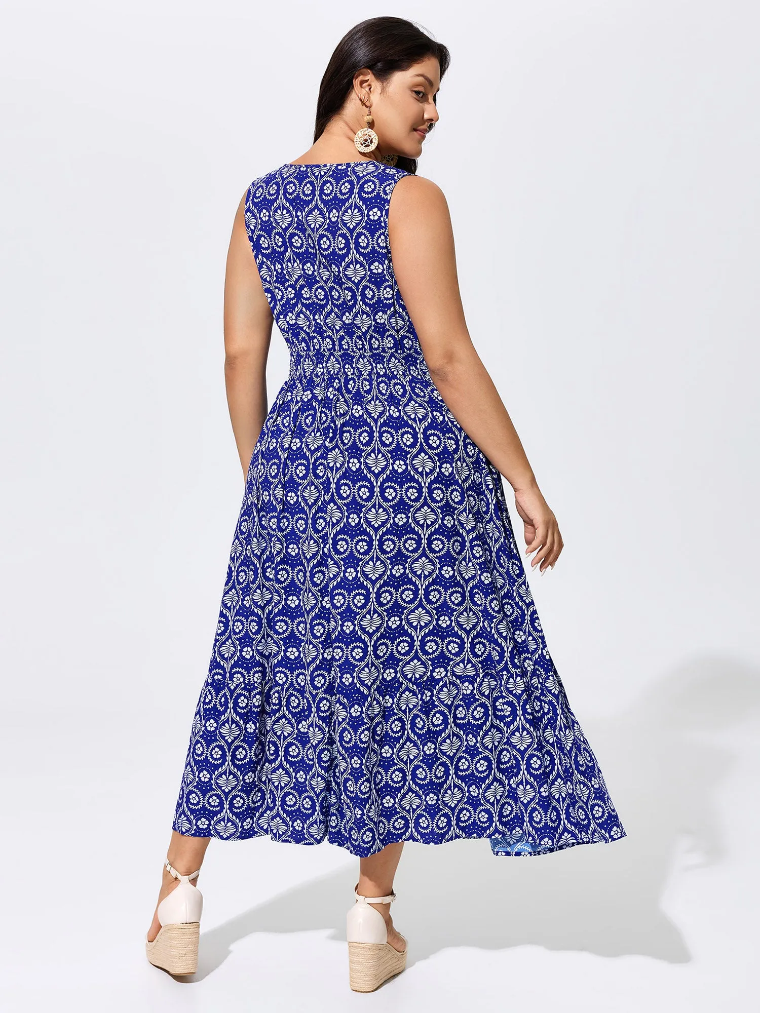 Geometric Print V-Neck Midi Dress sold by Bloomchic product image thumbnail 4