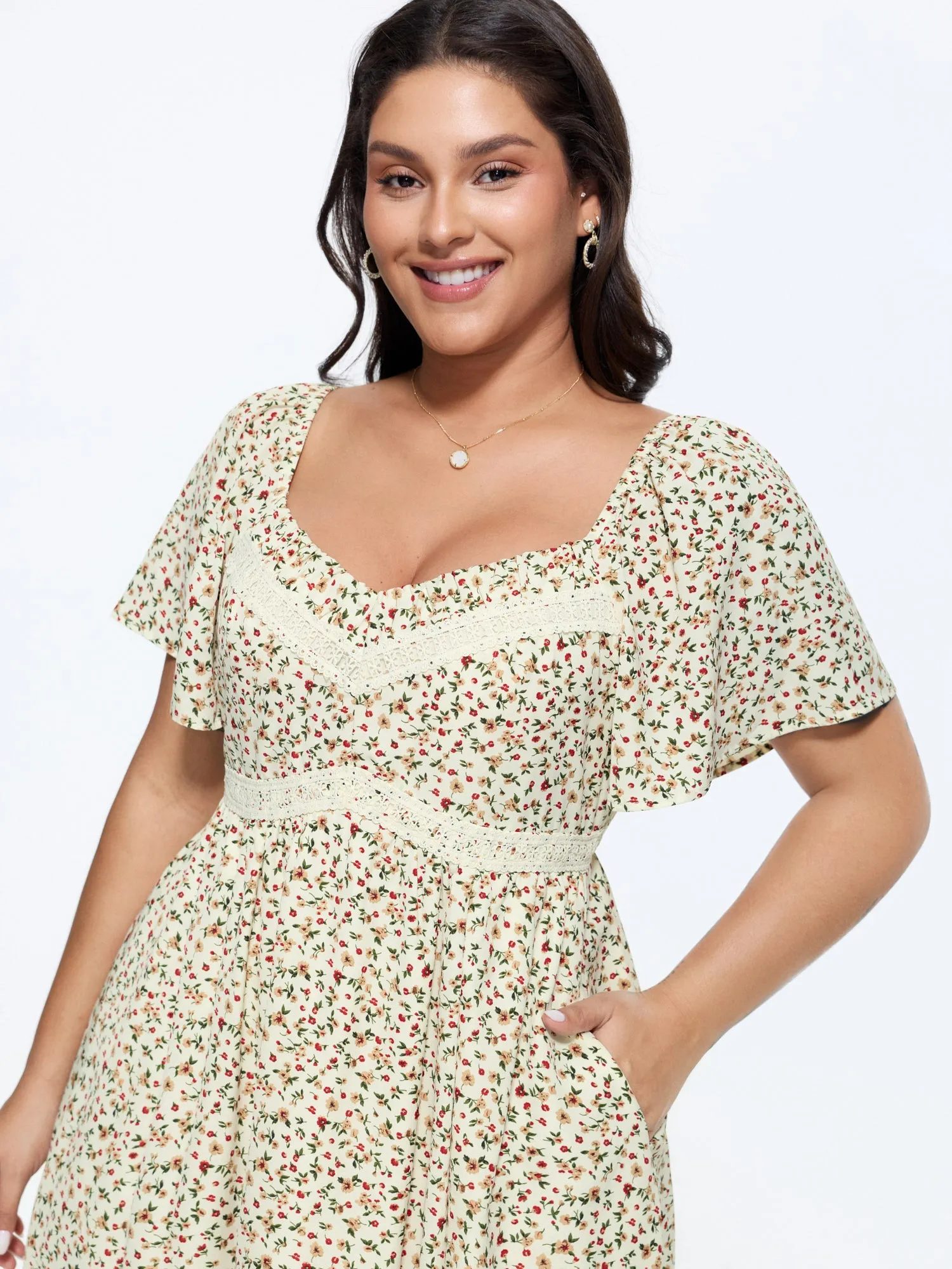 Ditsy Floral Print Sweetheart Lace Neckline Midi Dress sold by Bloomchic product image thumbnail 2