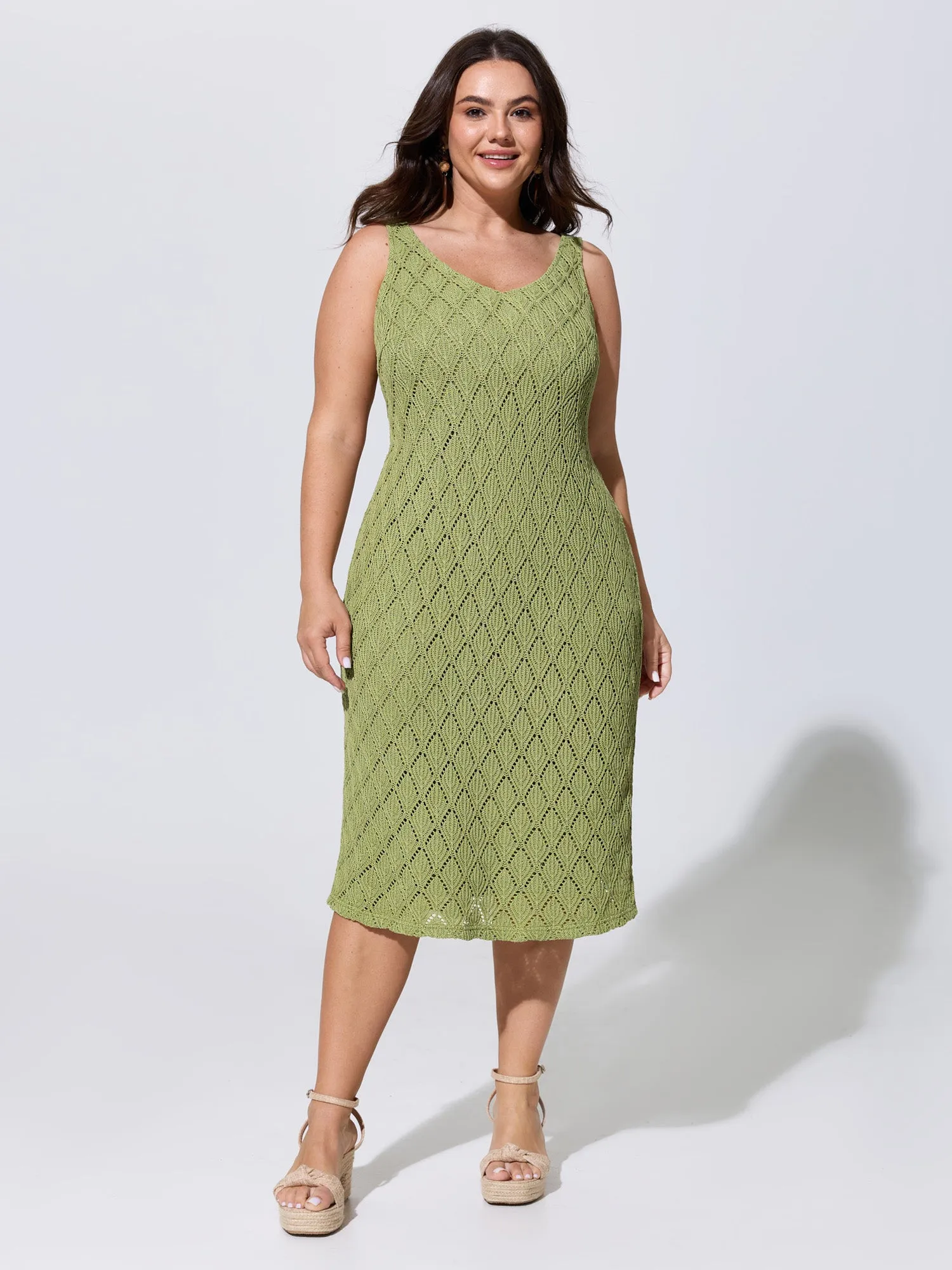 Textured Hollow Out Slim Fit Sleeveless Midi Dress sold by Bloomchic product image thumbnail 3