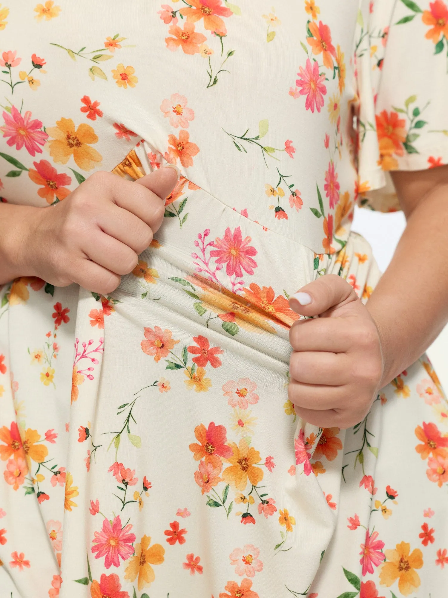 Stretchy Floral Print V-Neck Knit Top sold by Bloomchic product image thumbnail 5