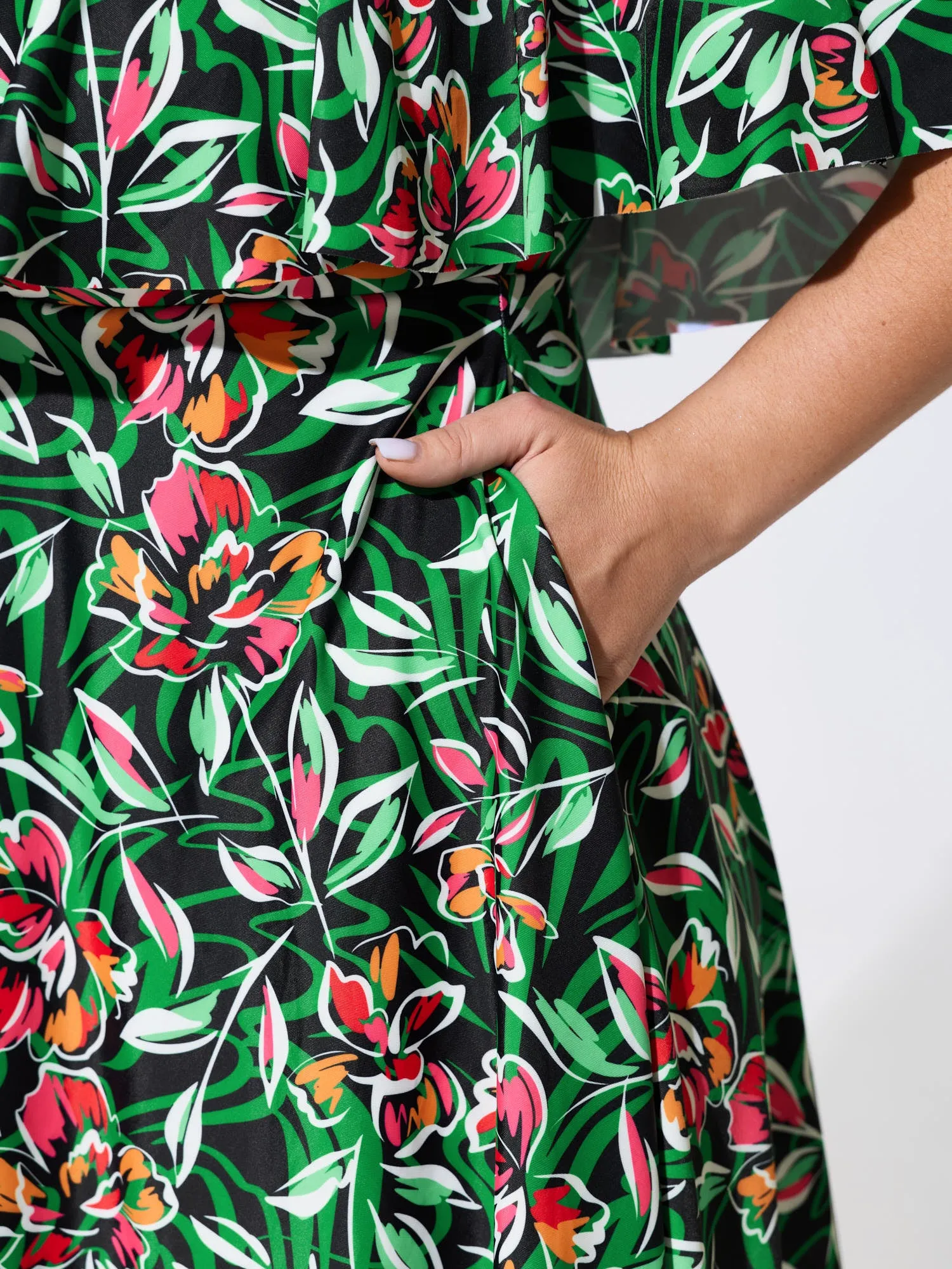 Floral Ruffle Trim Off Shoulder Pockets Swim Dress sold by Bloomchic product image thumbnail 4