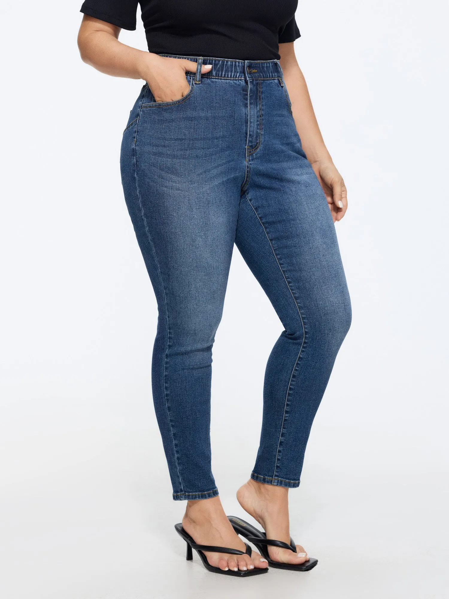 Stretchy Skinny-Fit Mid-Rise Jeans sold by Bloomchic product image thumbnail 2