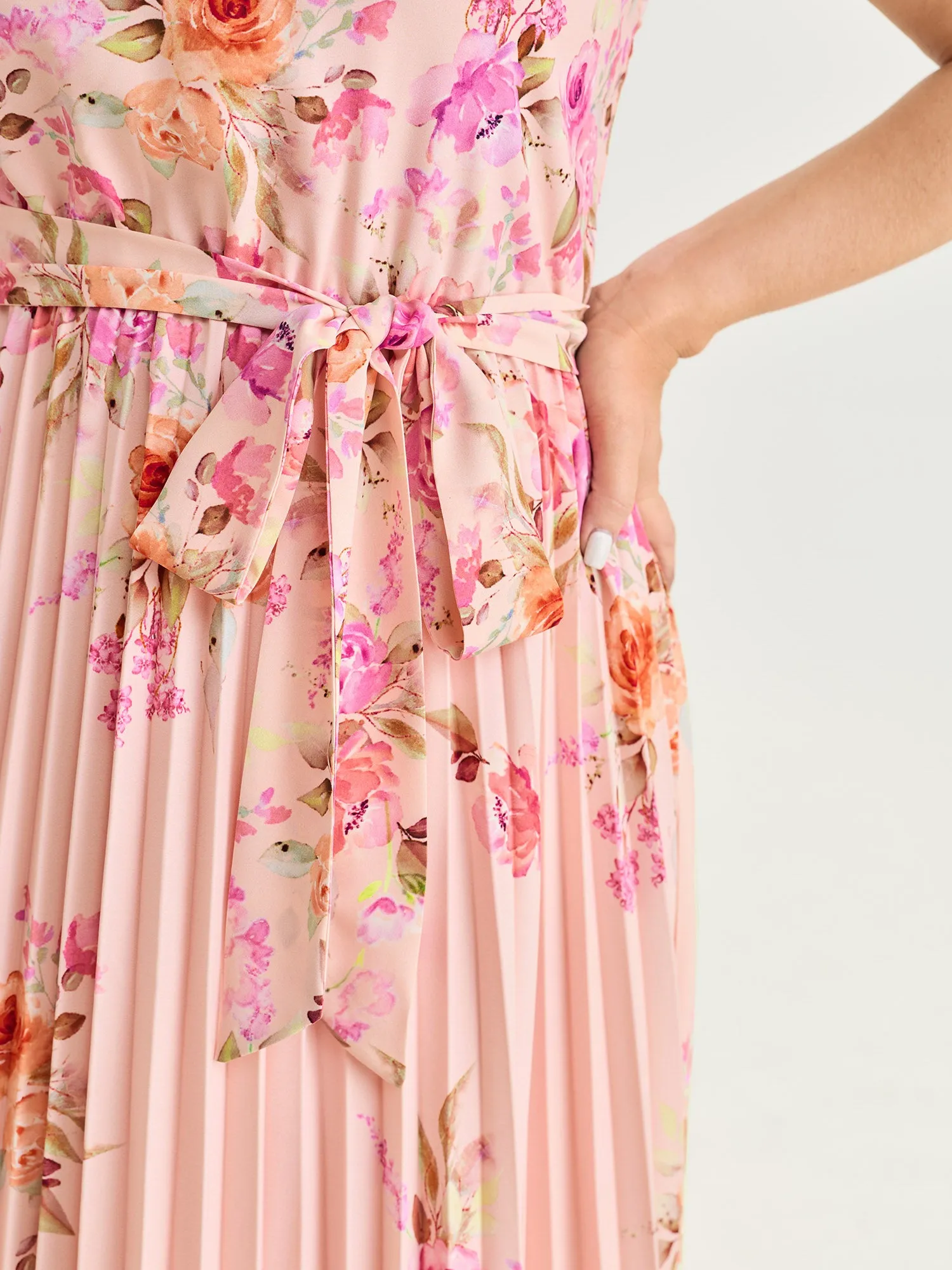 Floral Print Pleated Skirt Midi Dress sold by Bloomchic product image thumbnail 3
