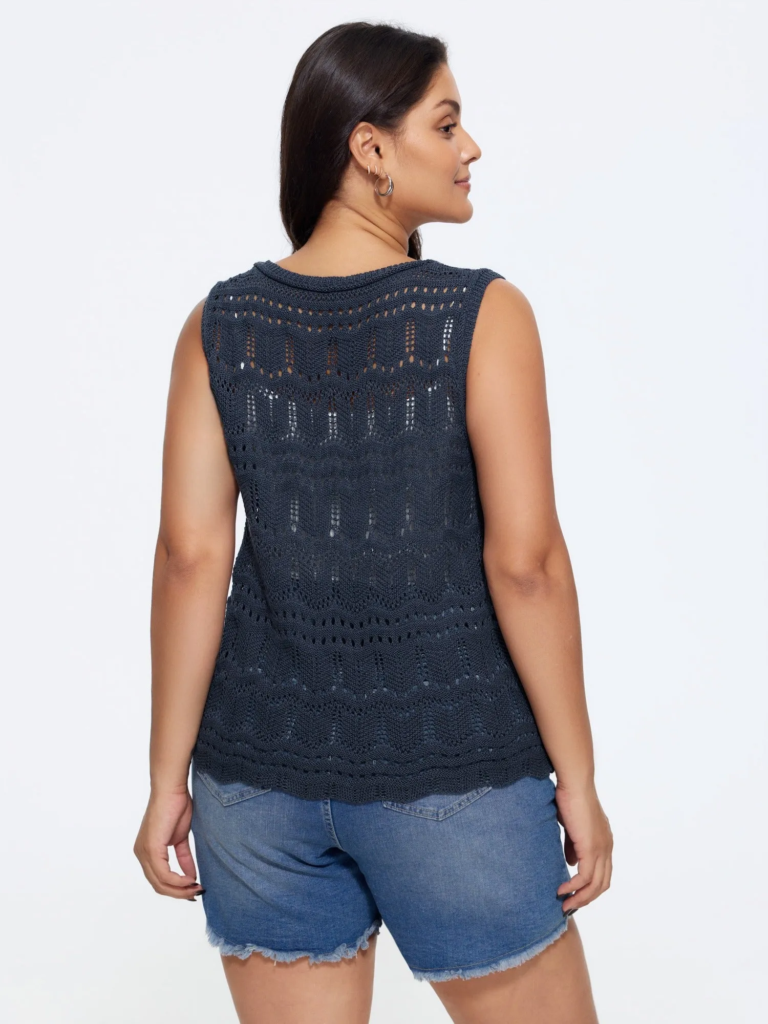 Hollow Out Scalloped Hem Front Tie Sweater Vest sold by Bloomchic product image thumbnail 3