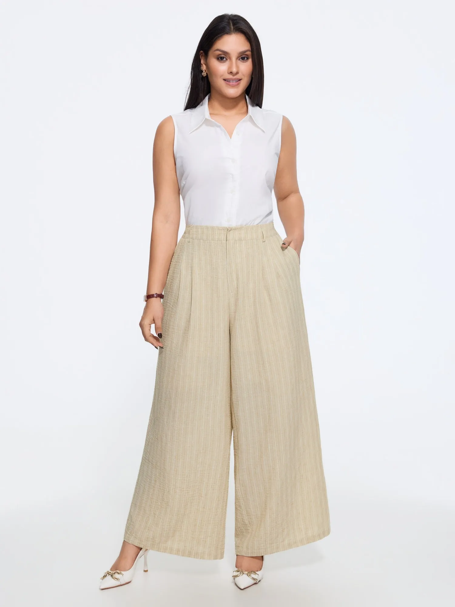 Textured Striped Pleated Wide Leg Pants sold by Bloomchic product image thumbnail 2