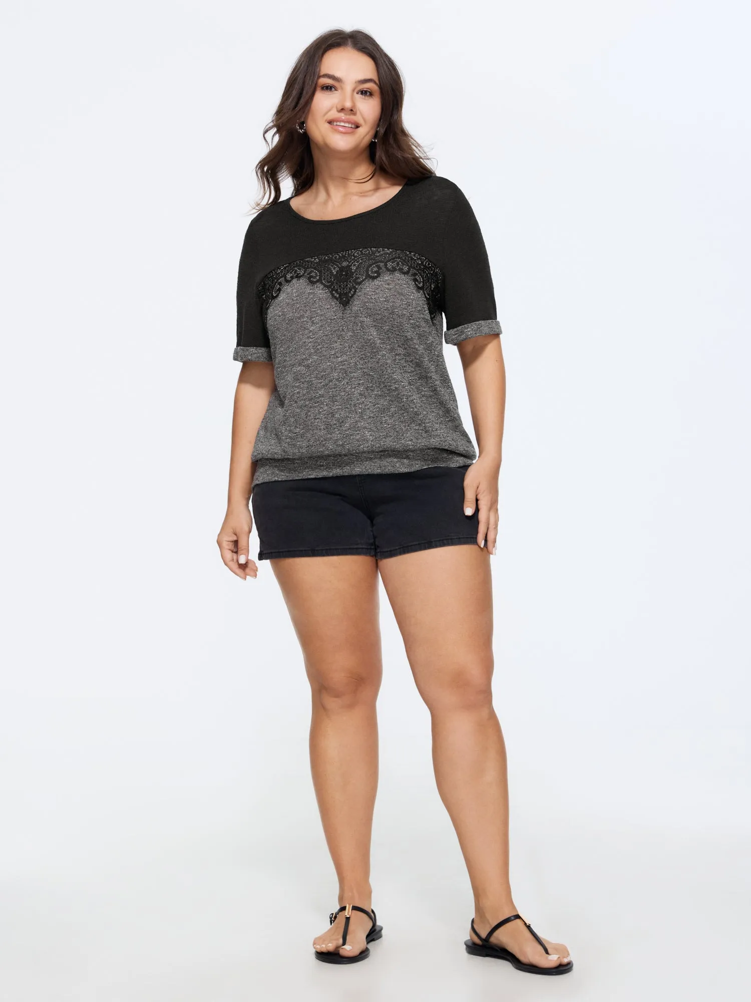Color Block Lace Panel T-Shirt sold by Bloomchic product image thumbnail 3
